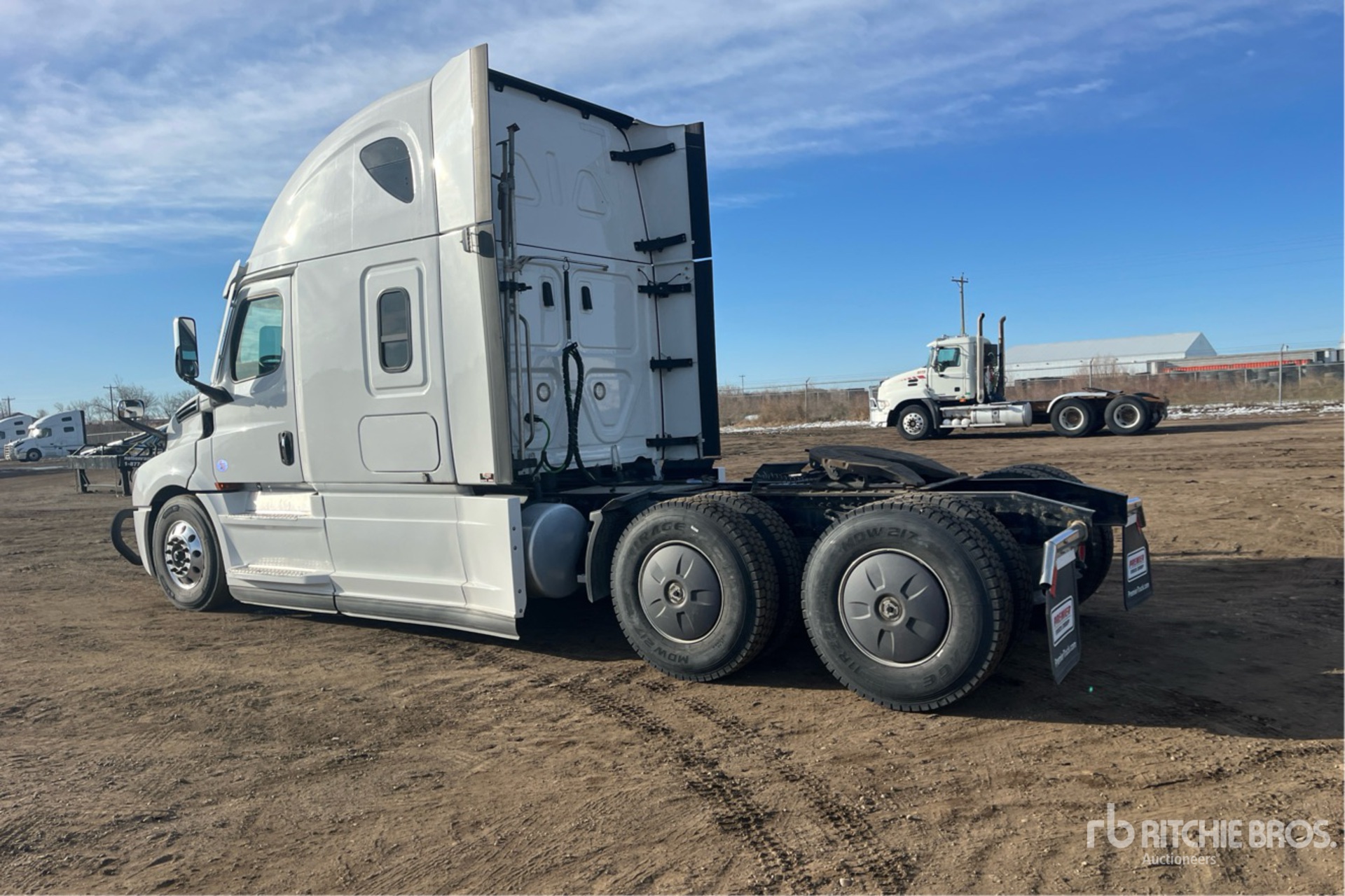 General Appearance with Imagen: esquina trasera izquierda