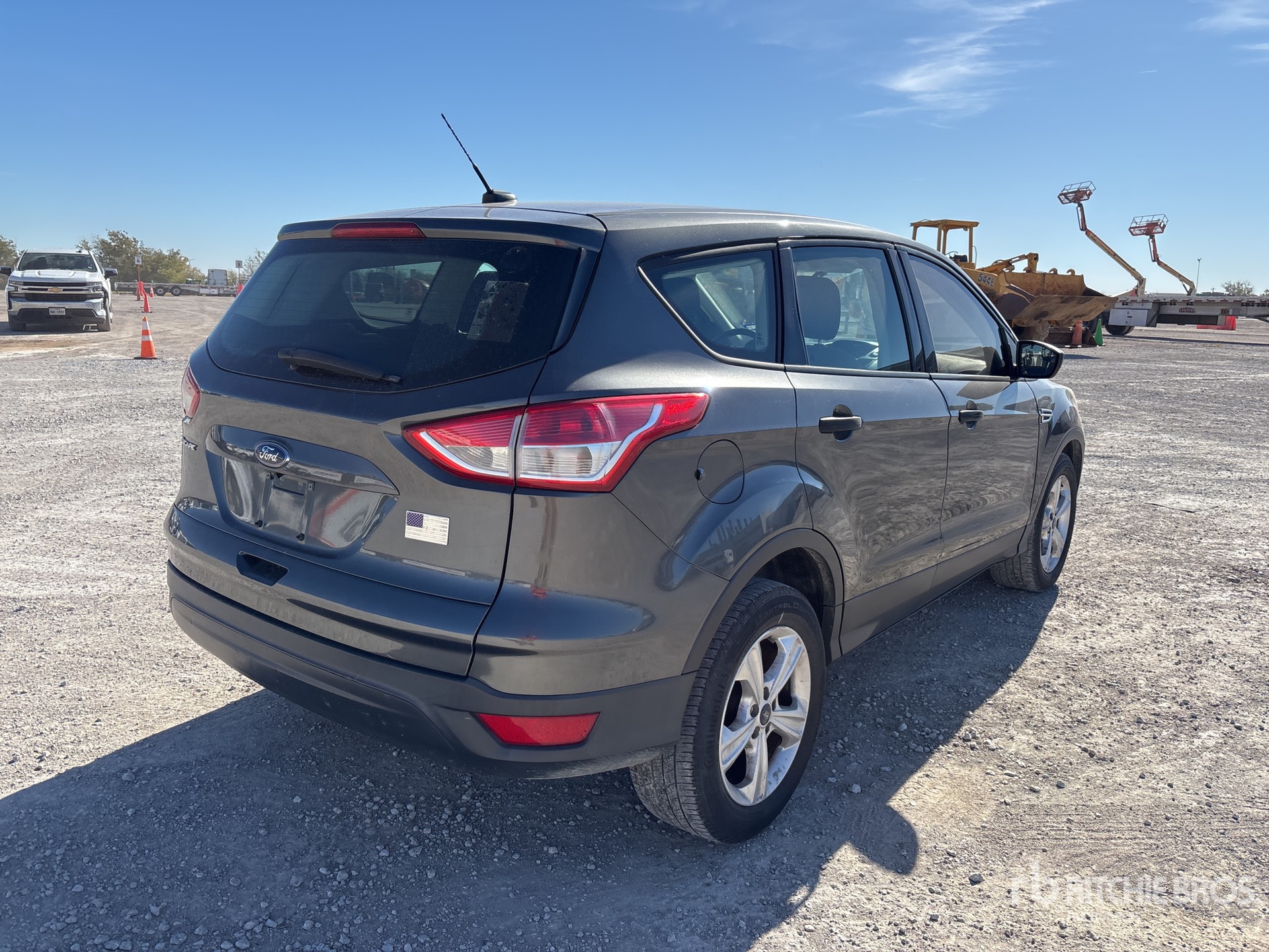 General Appearance with Picture, Right Rear Corner