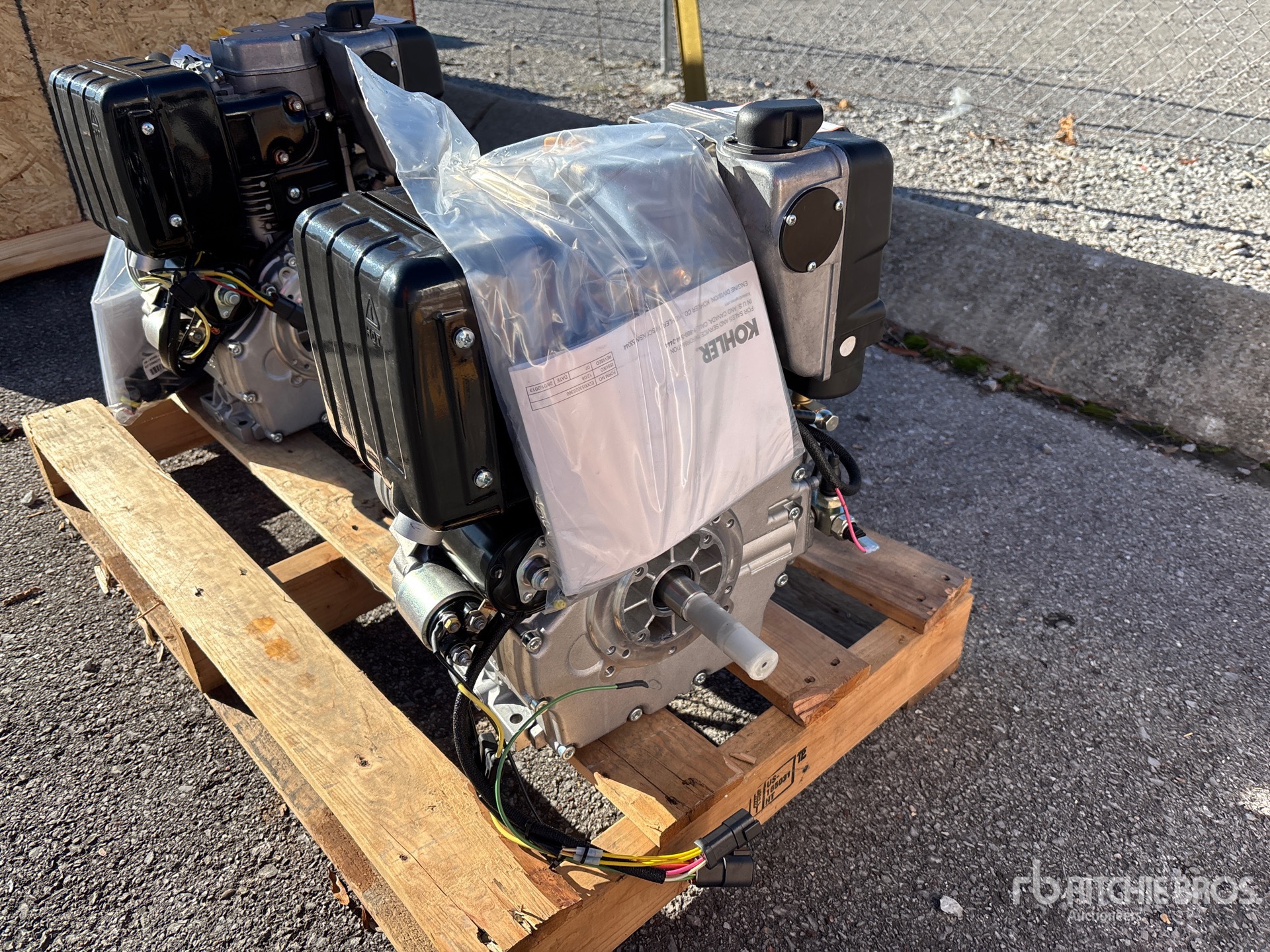 General Appearance with Picture, Left Rear Corner