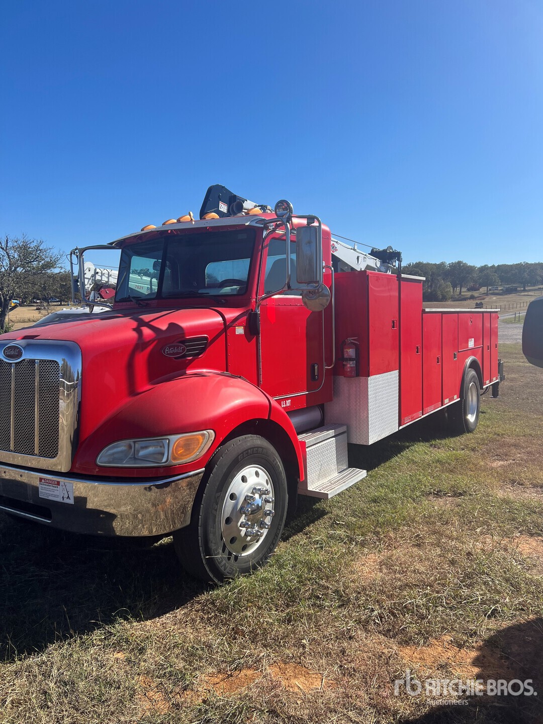 General Appearance with Featured Photo