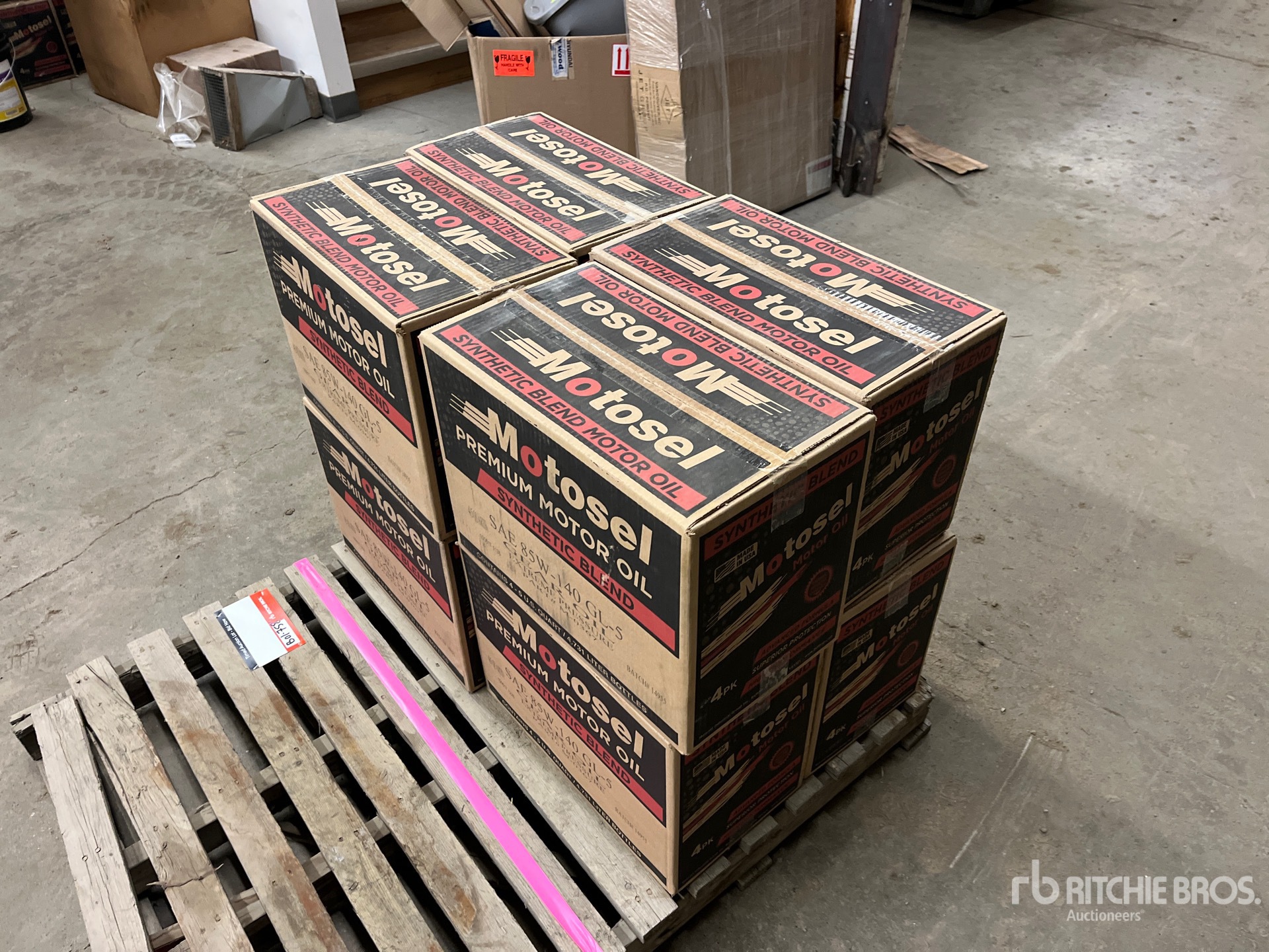 General Appearance with Foto, angolo anteriore sinistro