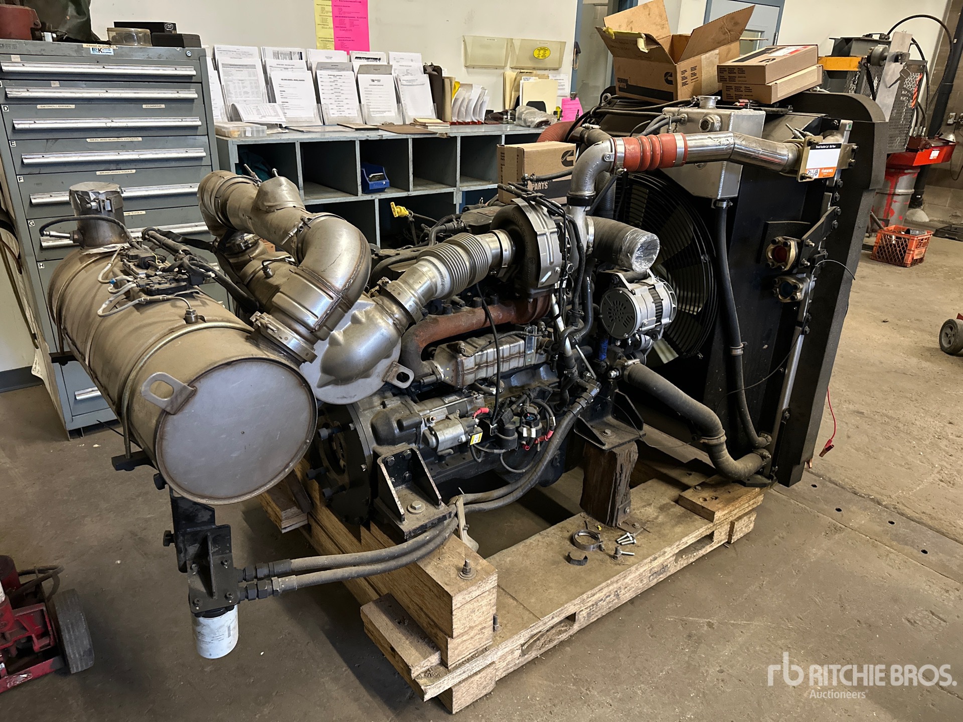 General Appearance with Picture, Left Front Corner