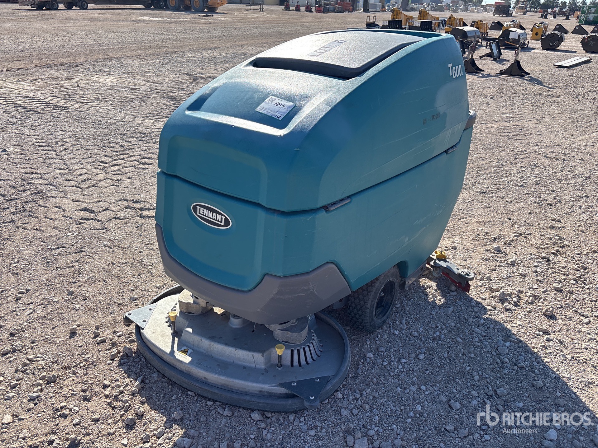 General Appearance with Image, coin avant gauche