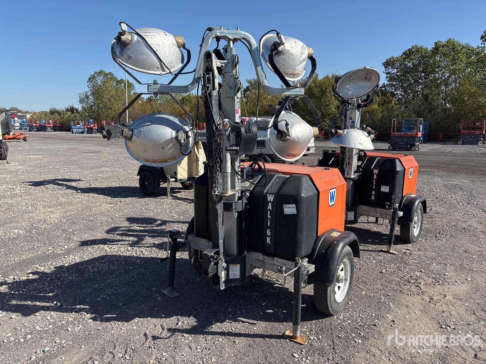 General Appearance with Bild, Ecke vorne links