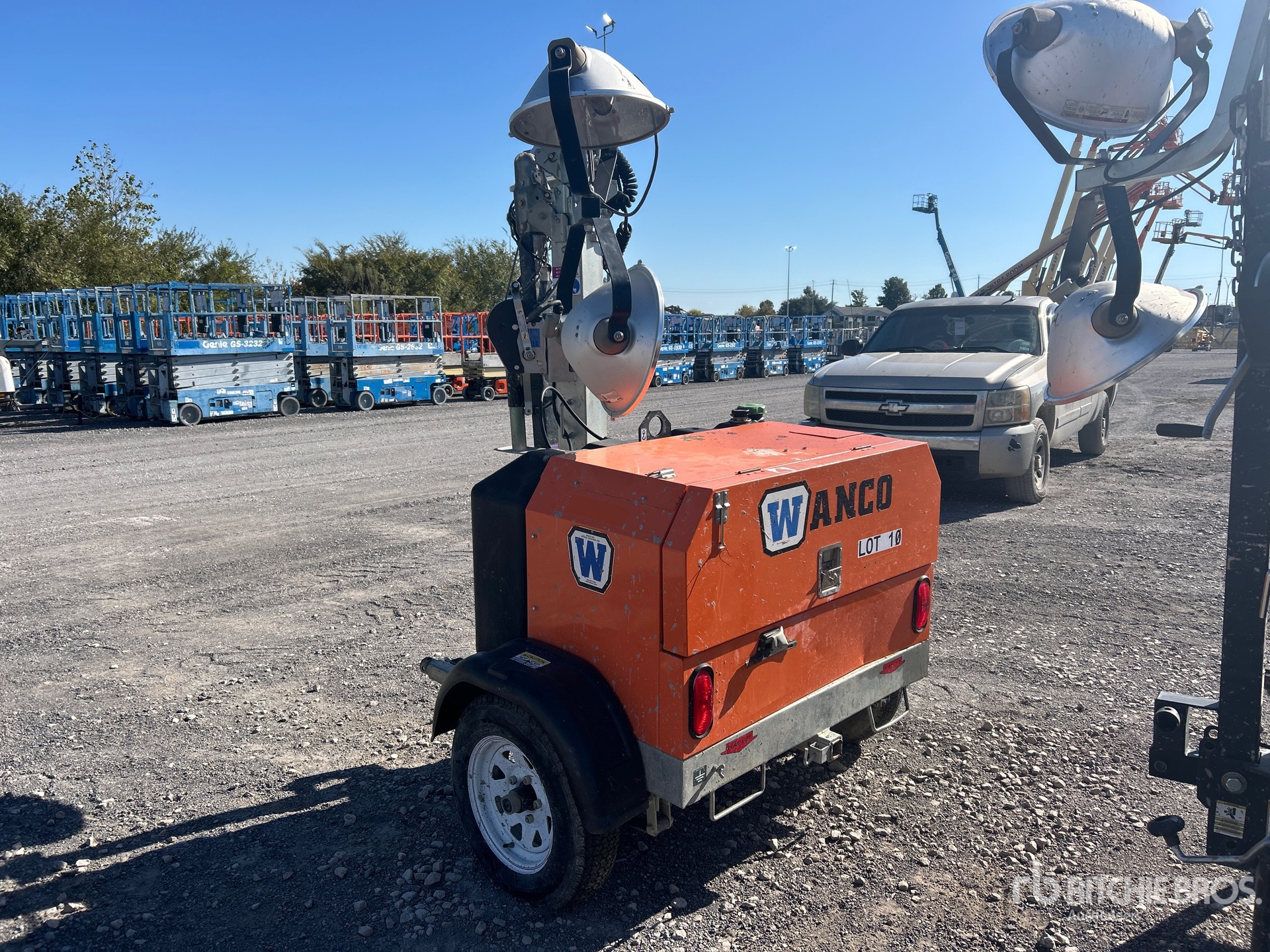 General Appearance with Bild, Ecke hinten links