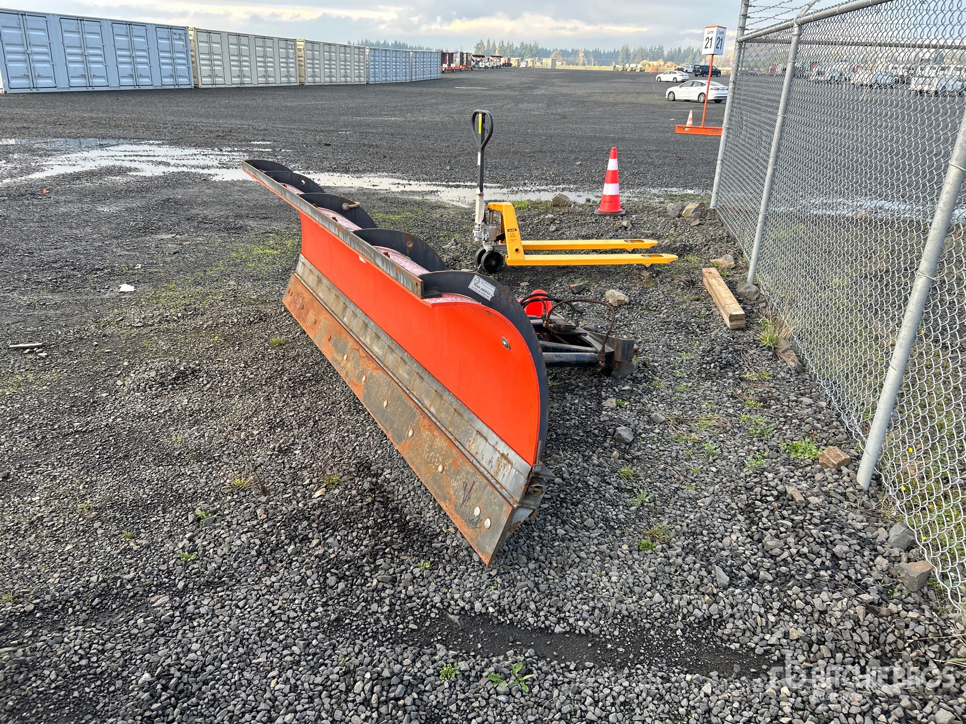 General Appearance with Picture, Left Front Corner