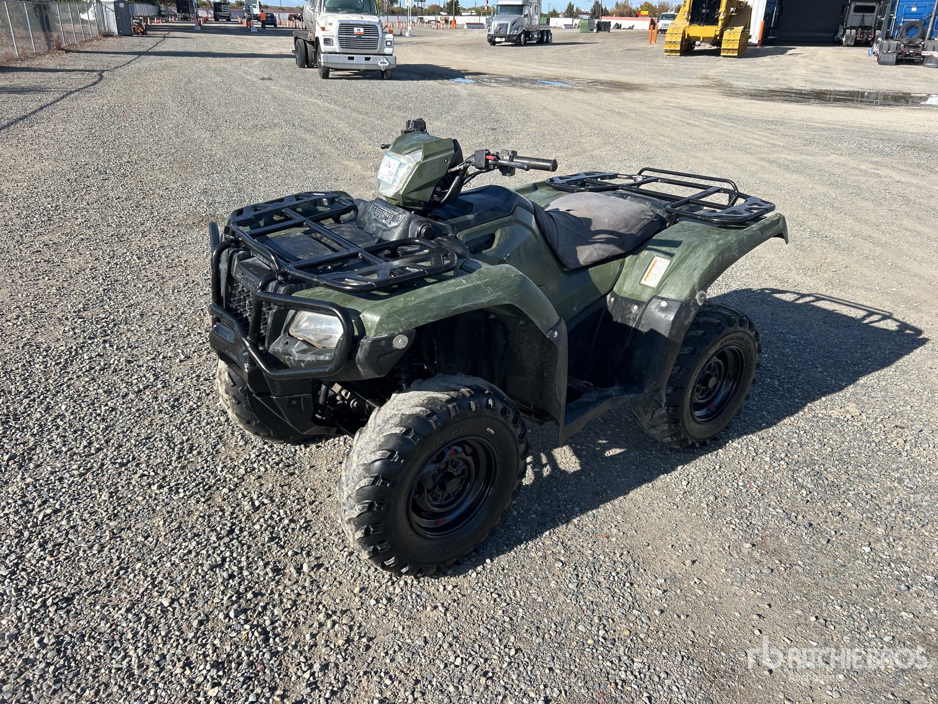 General Appearance with Bild, Ecke vorne links