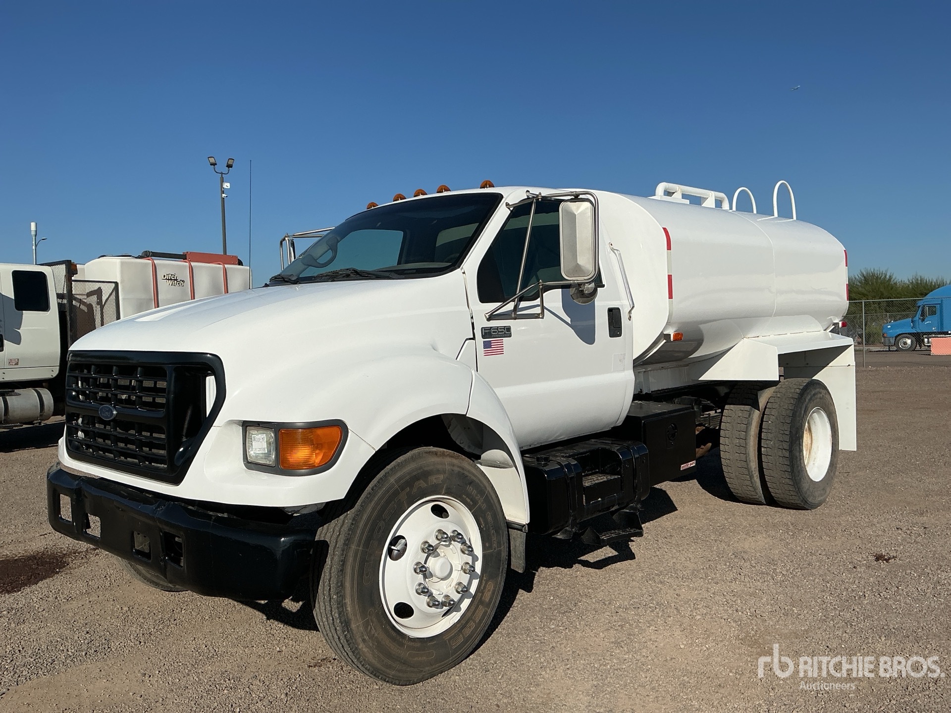 General Appearance with Featured Photo