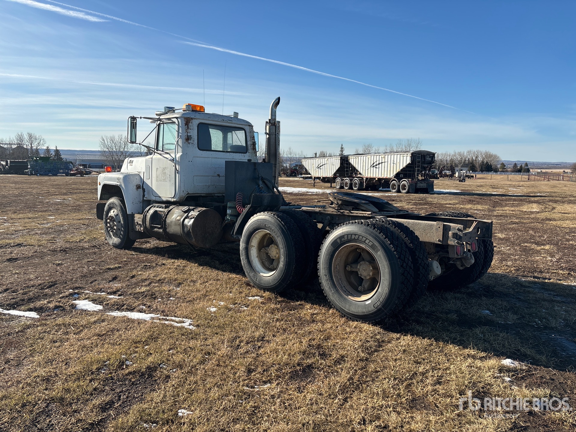 General Appearance with Imagen: esquina trasera izquierda