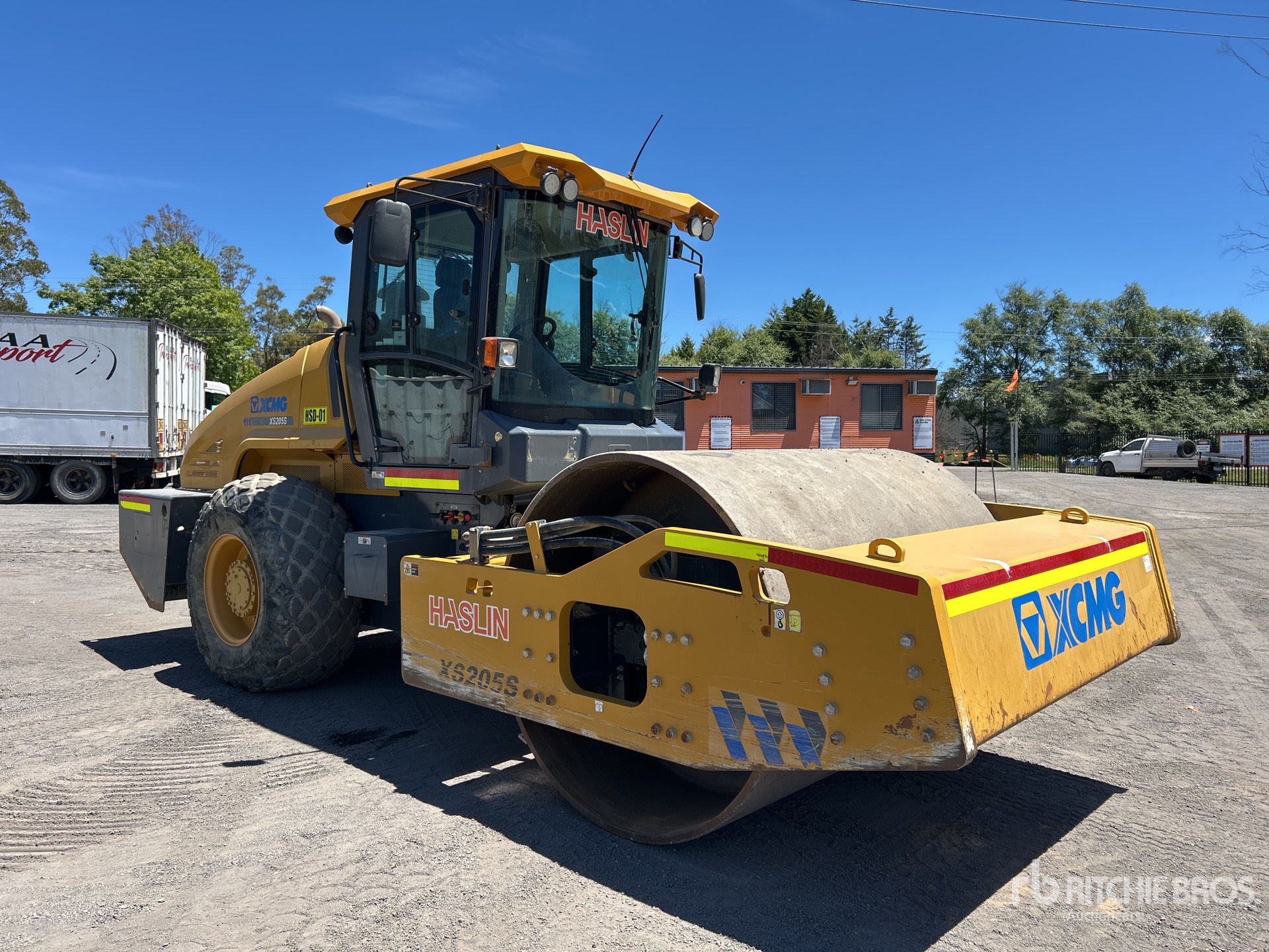 General Appearance with Imagen: esquina delantera derecha