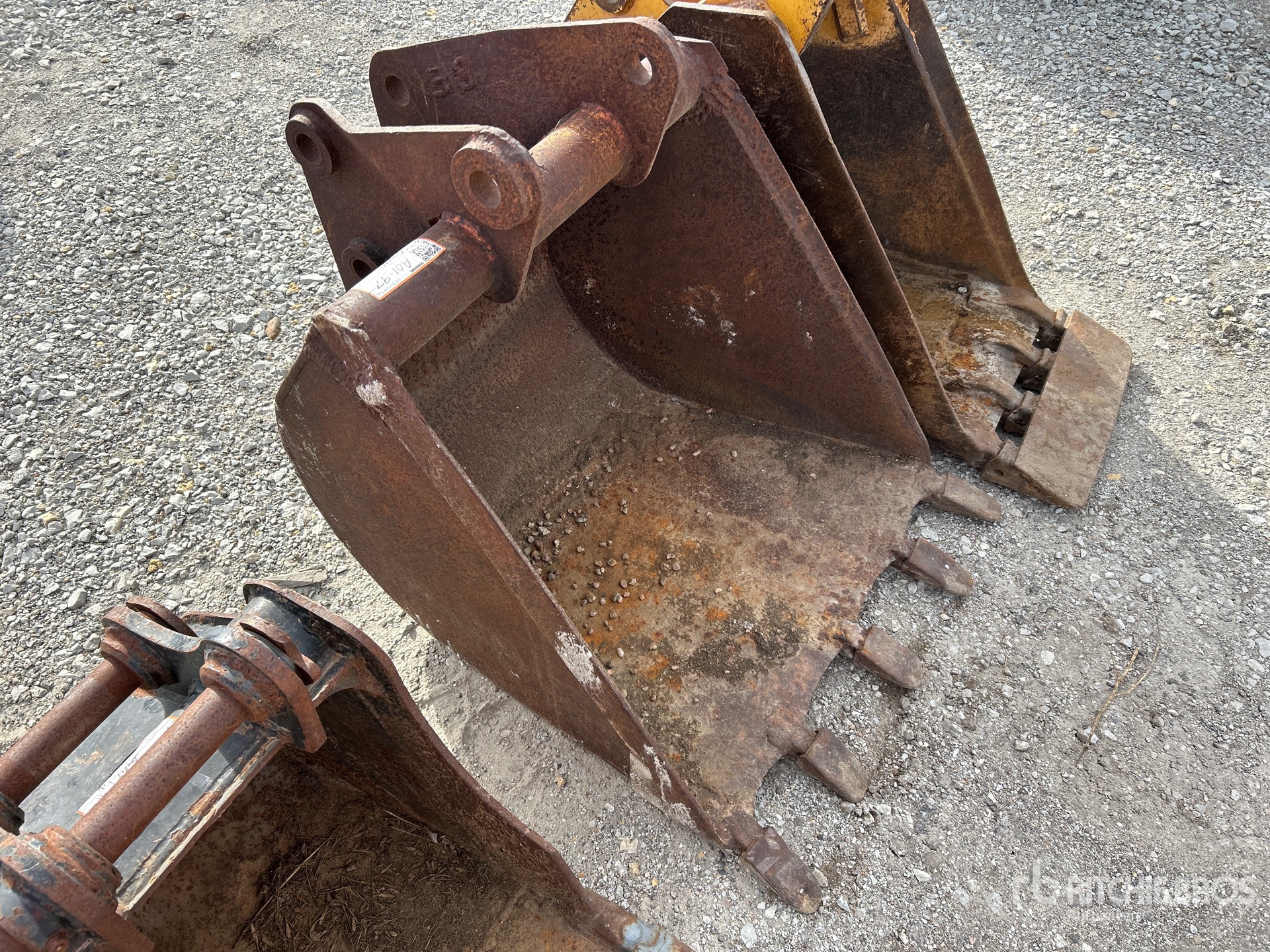 General Appearance with Bild, Ecke vorne rechts