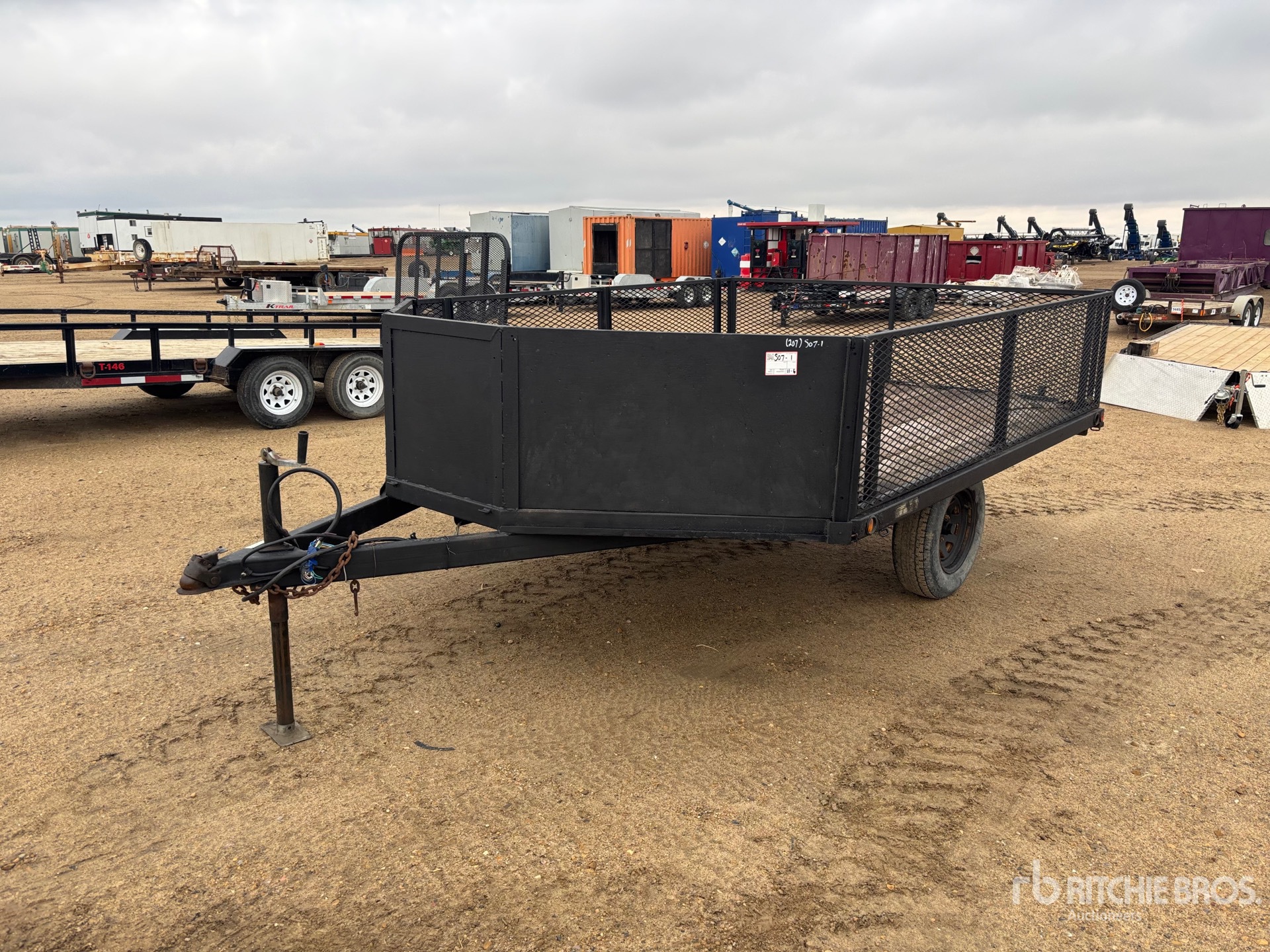 General Appearance with Foto, angolo anteriore sinistro