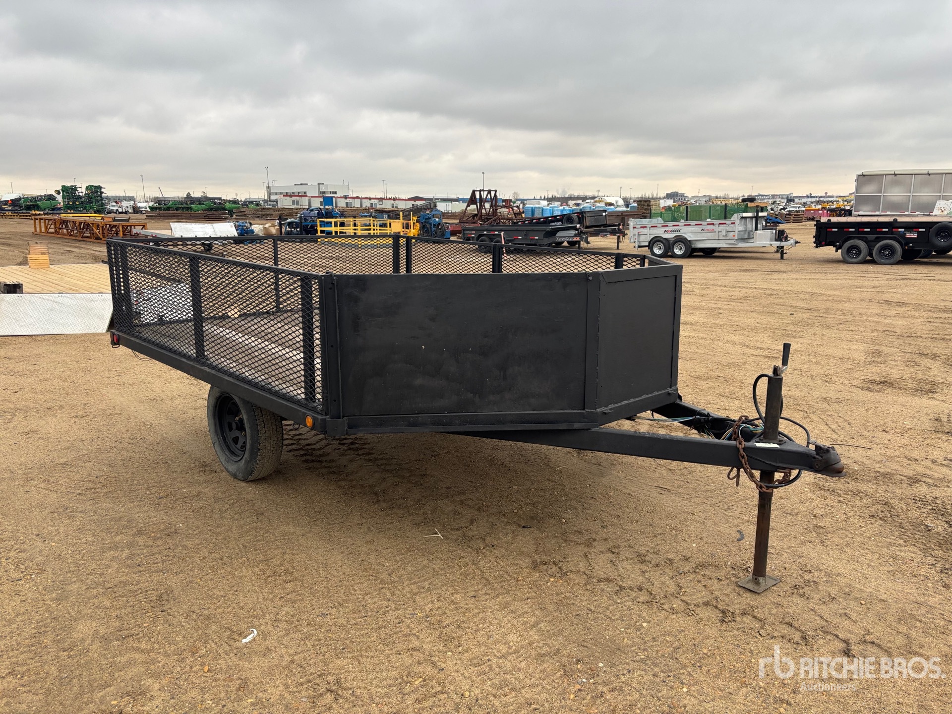 General Appearance with Foto, angolo anteriore destro