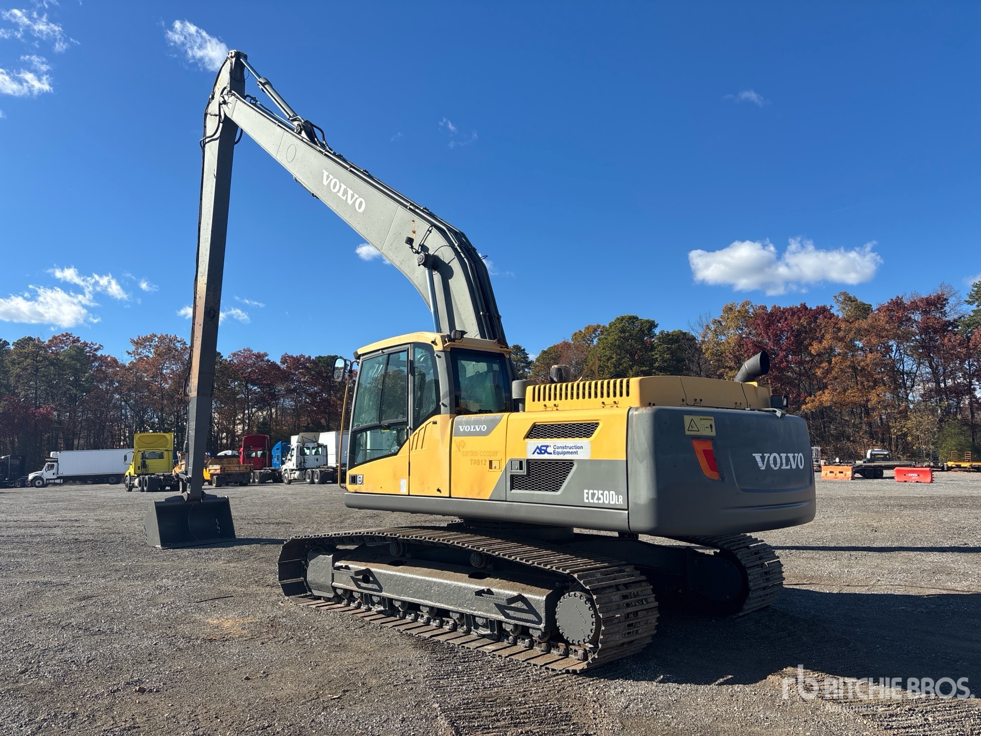 General Appearance with Imagen: esquina trasera izquierda