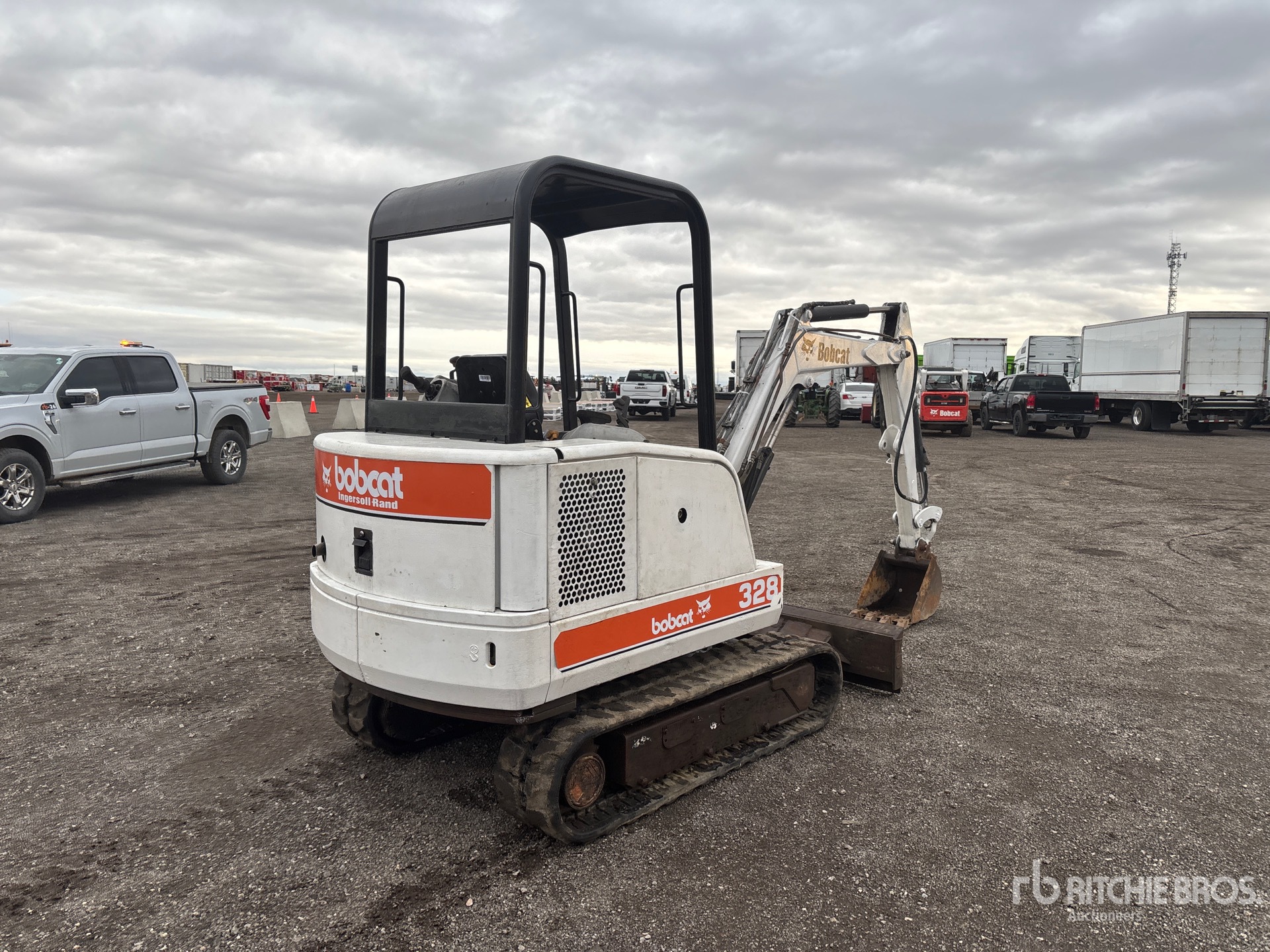 Aspect général with Image, coin arrière droit