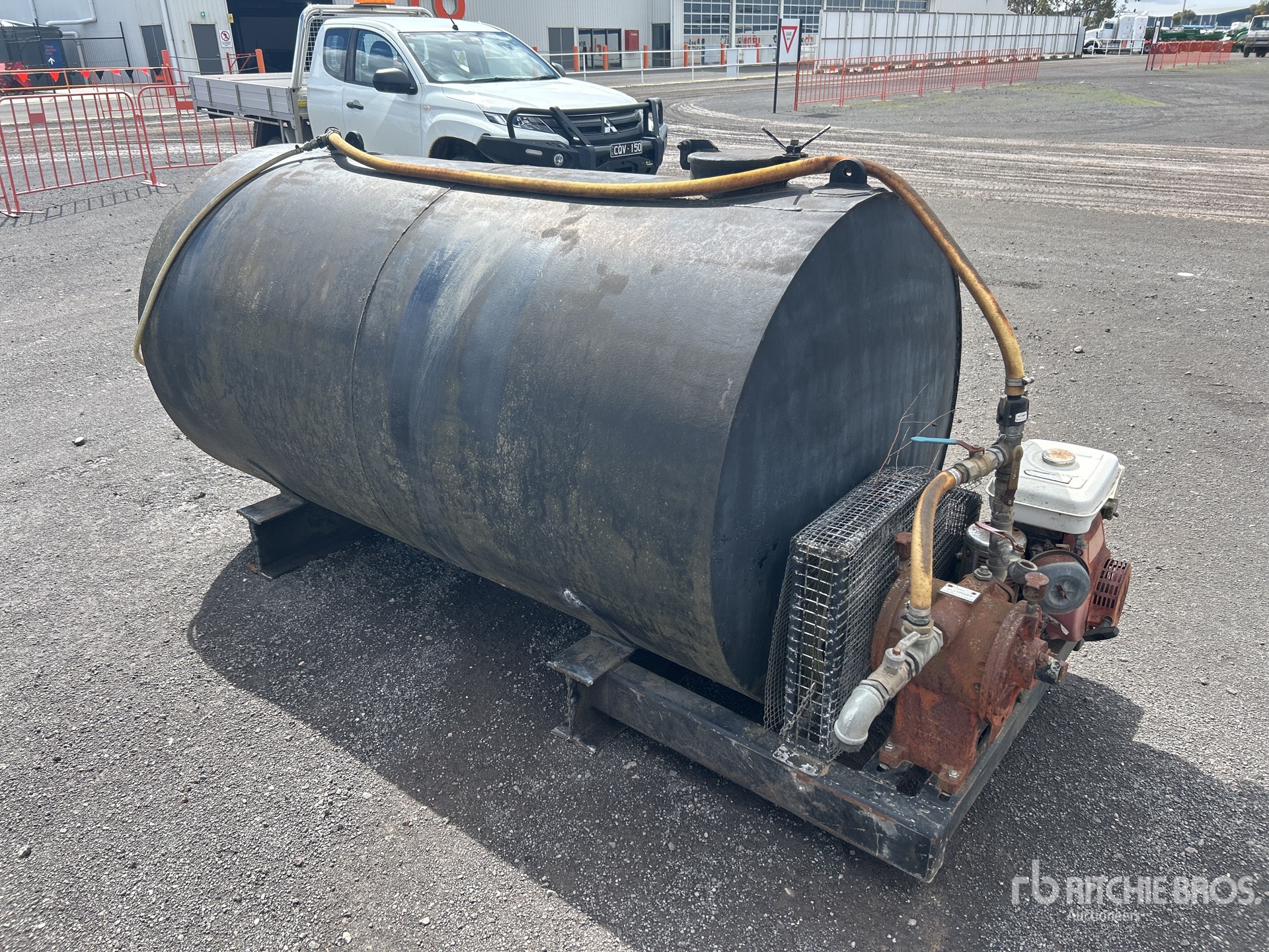 General Appearance with Picture, Left Rear Corner