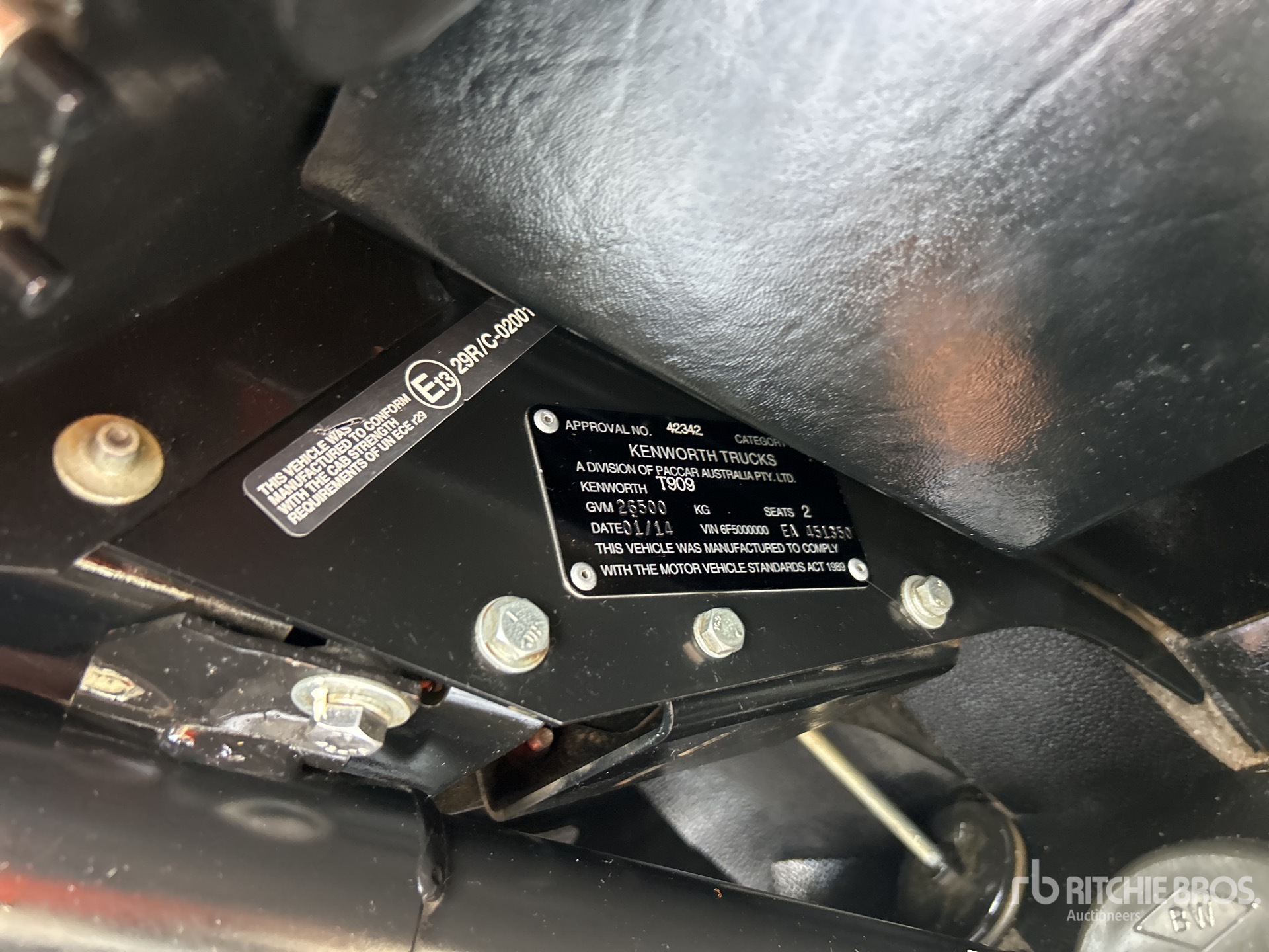 General Appearance with Numero seriale/numero d’identificazione del veicolo (VIN)