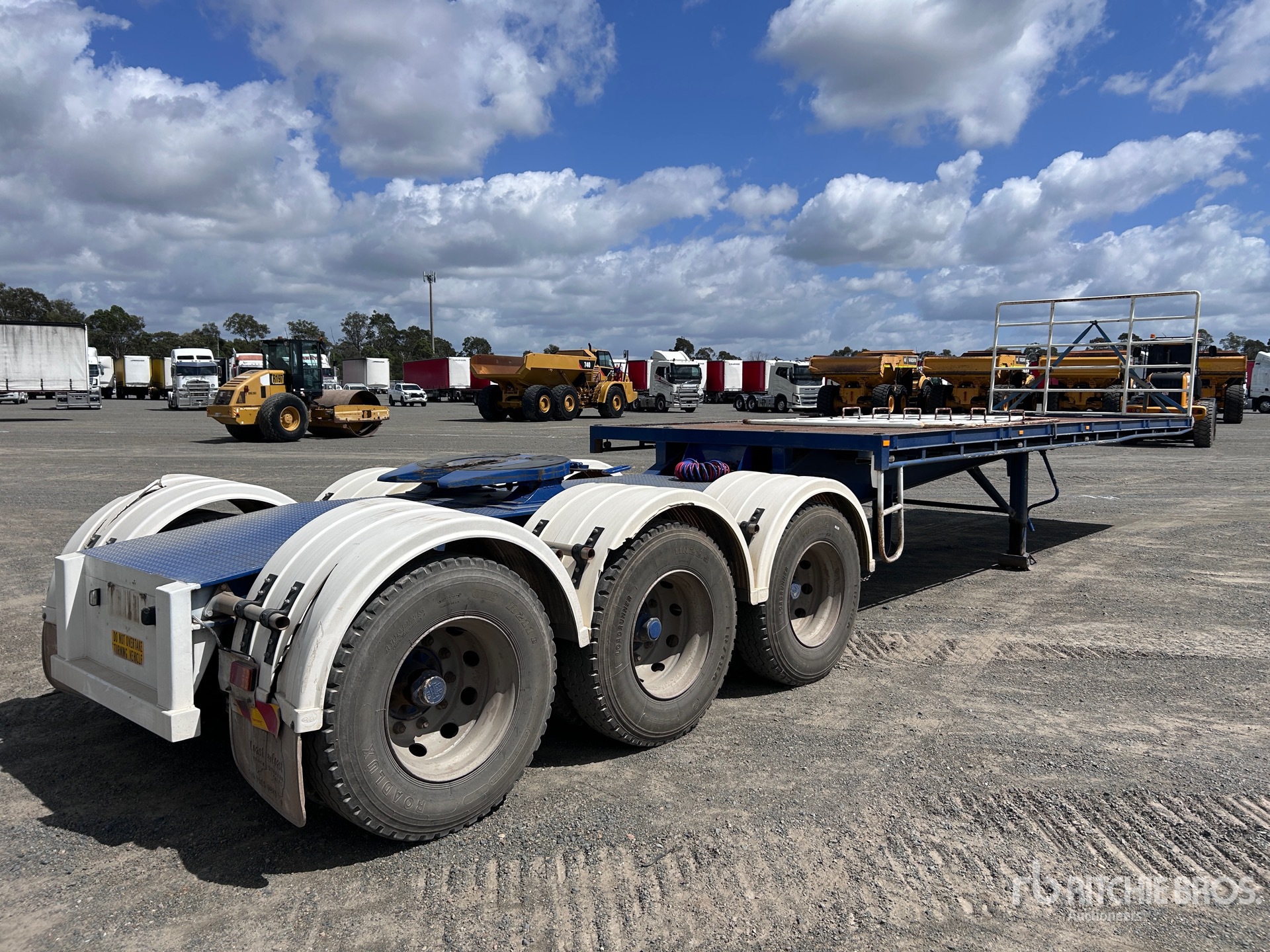 General Appearance with Image, coin arrière gauche