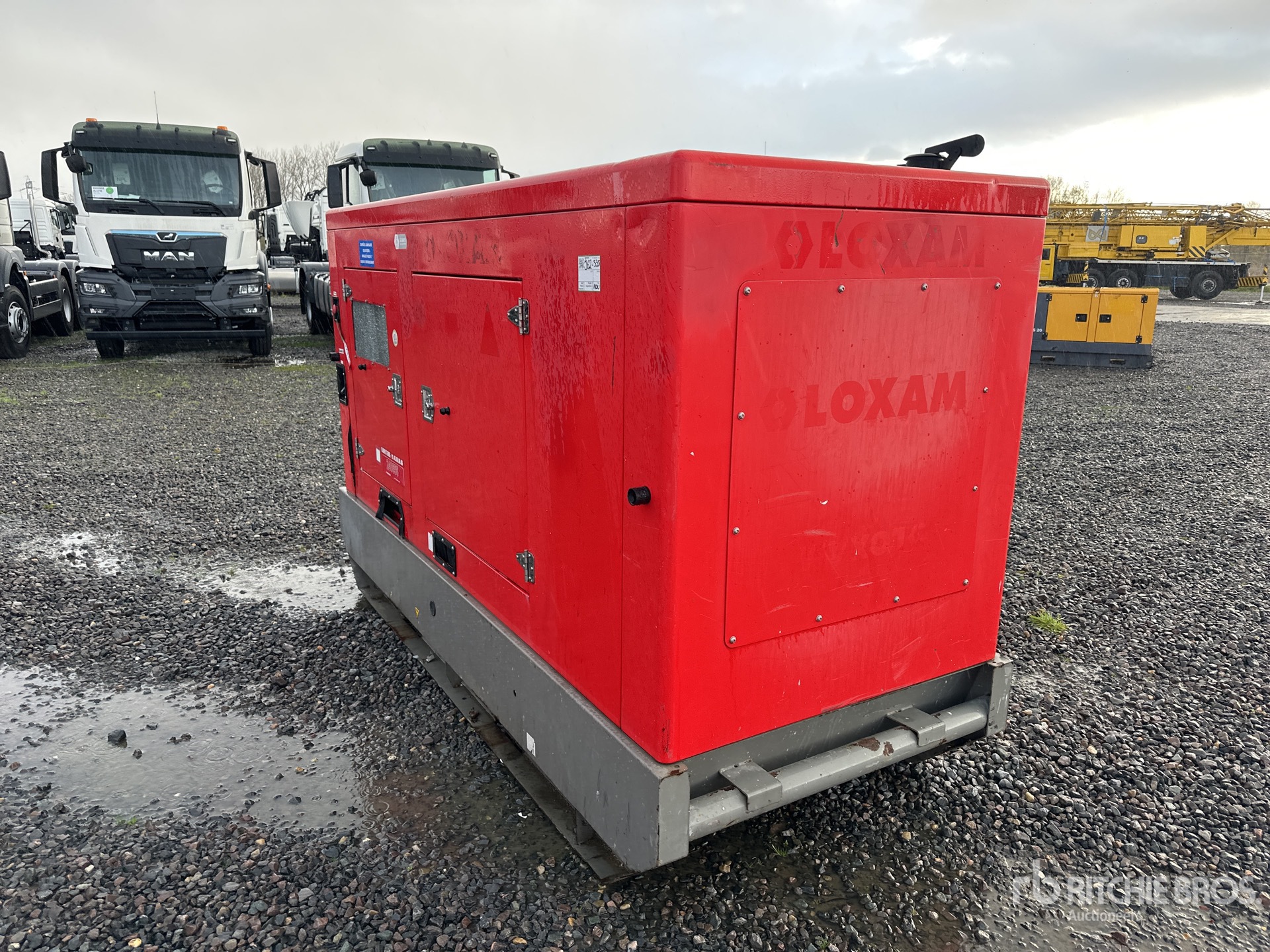 General Appearance with Picture, Right Front Corner