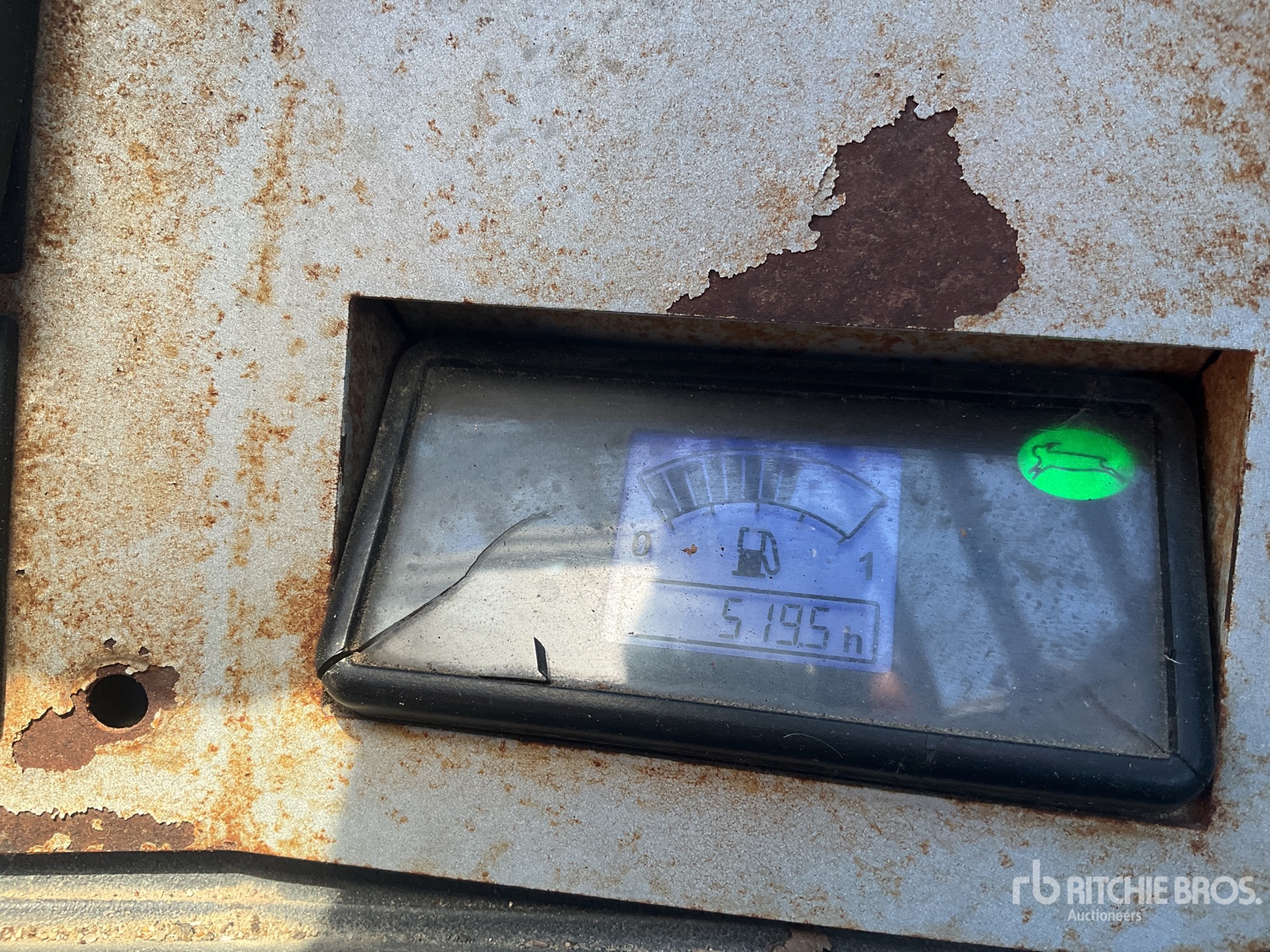 General Appearance with Hour Meter / Odometer