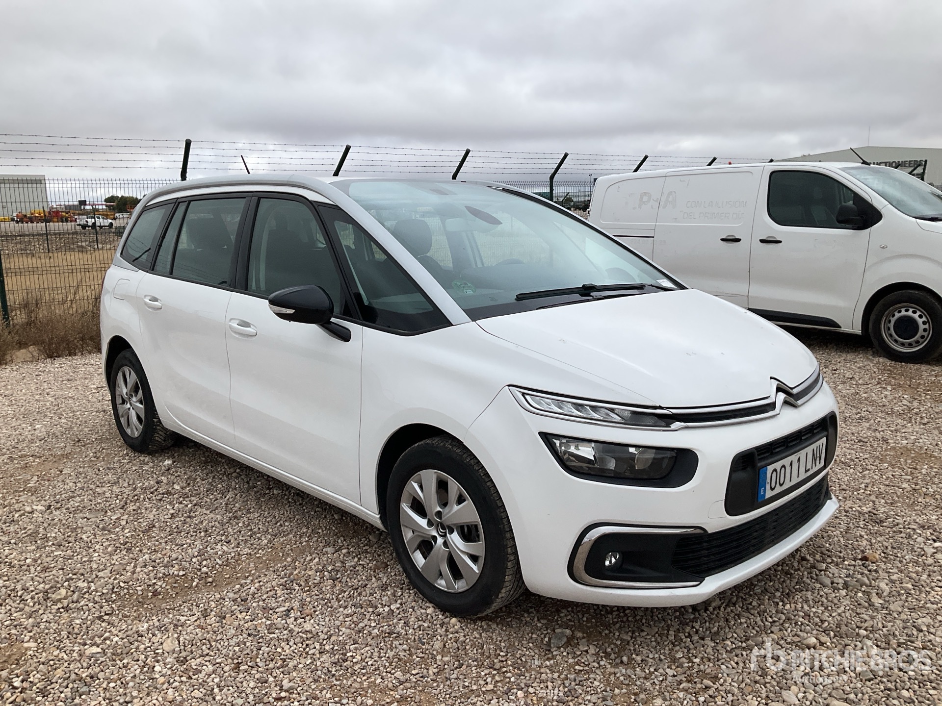 General Appearance with Image, coin avant droit