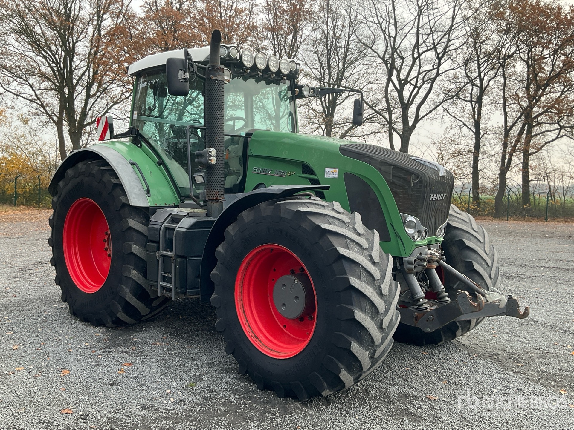 General Appearance with Bild, Ecke vorne rechts