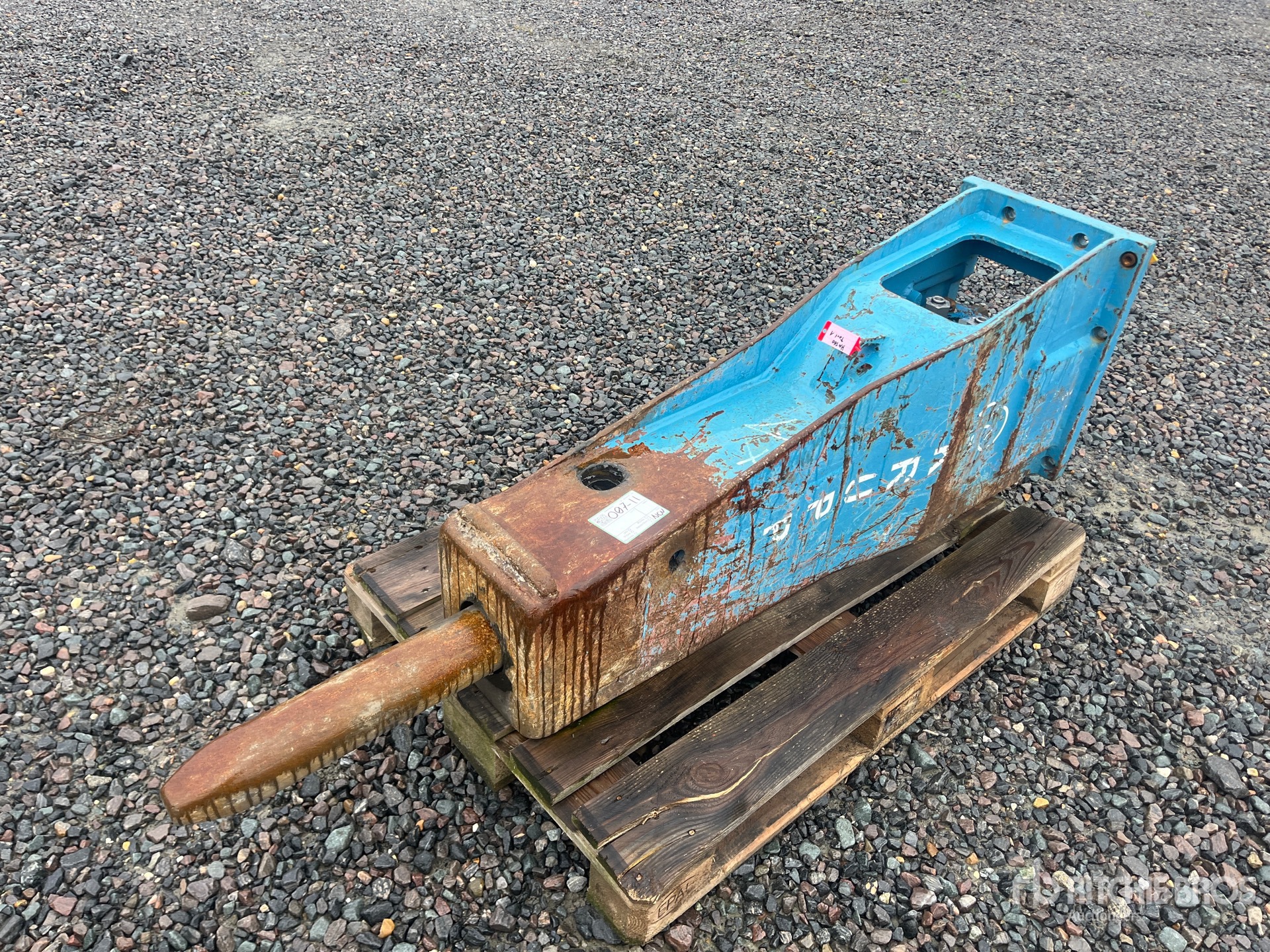 General Appearance with Picture, Left Front Corner