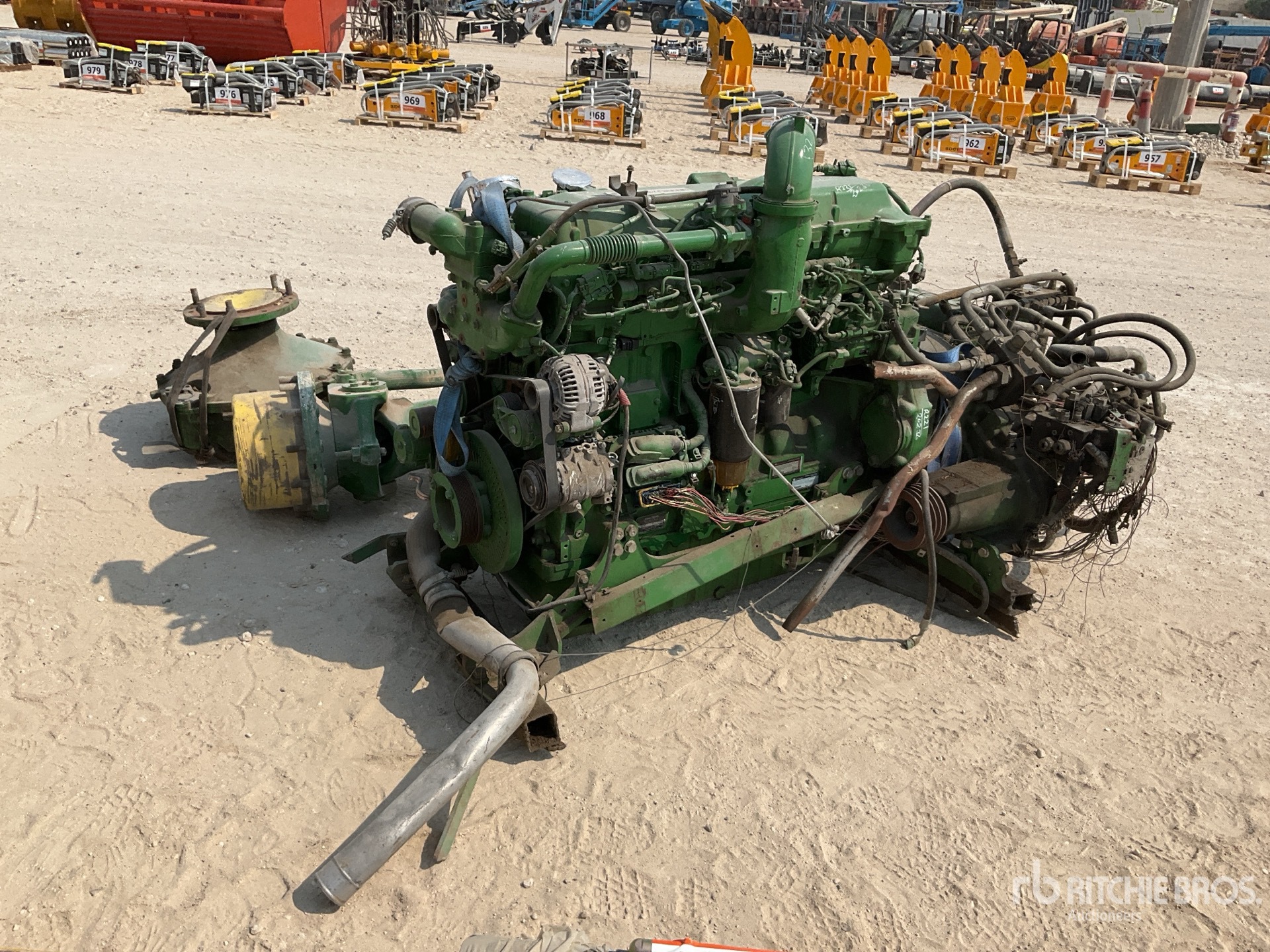 General Appearance with Foto, angolo anteriore destro