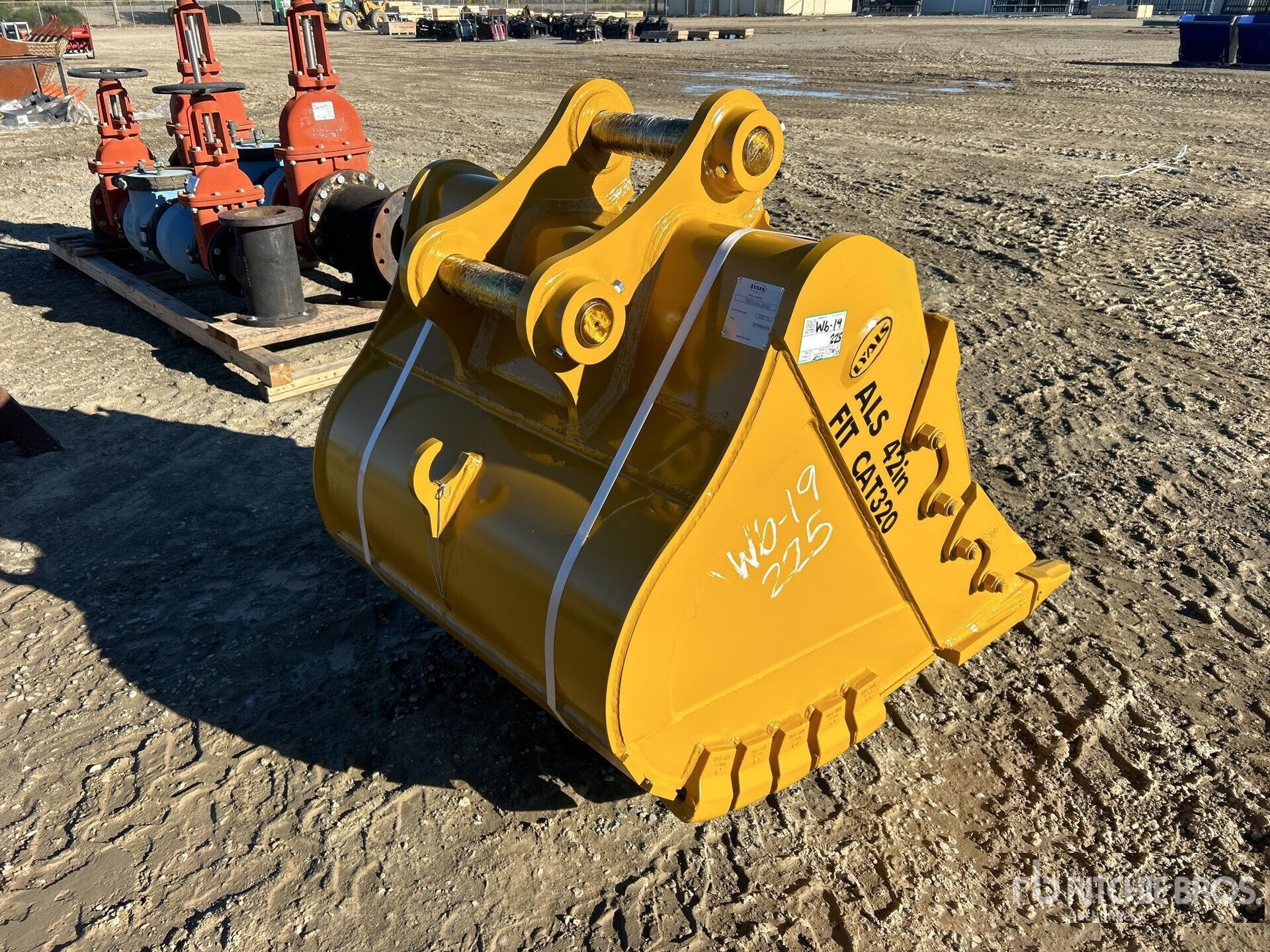 Aspect général with Image, coin arrière droit