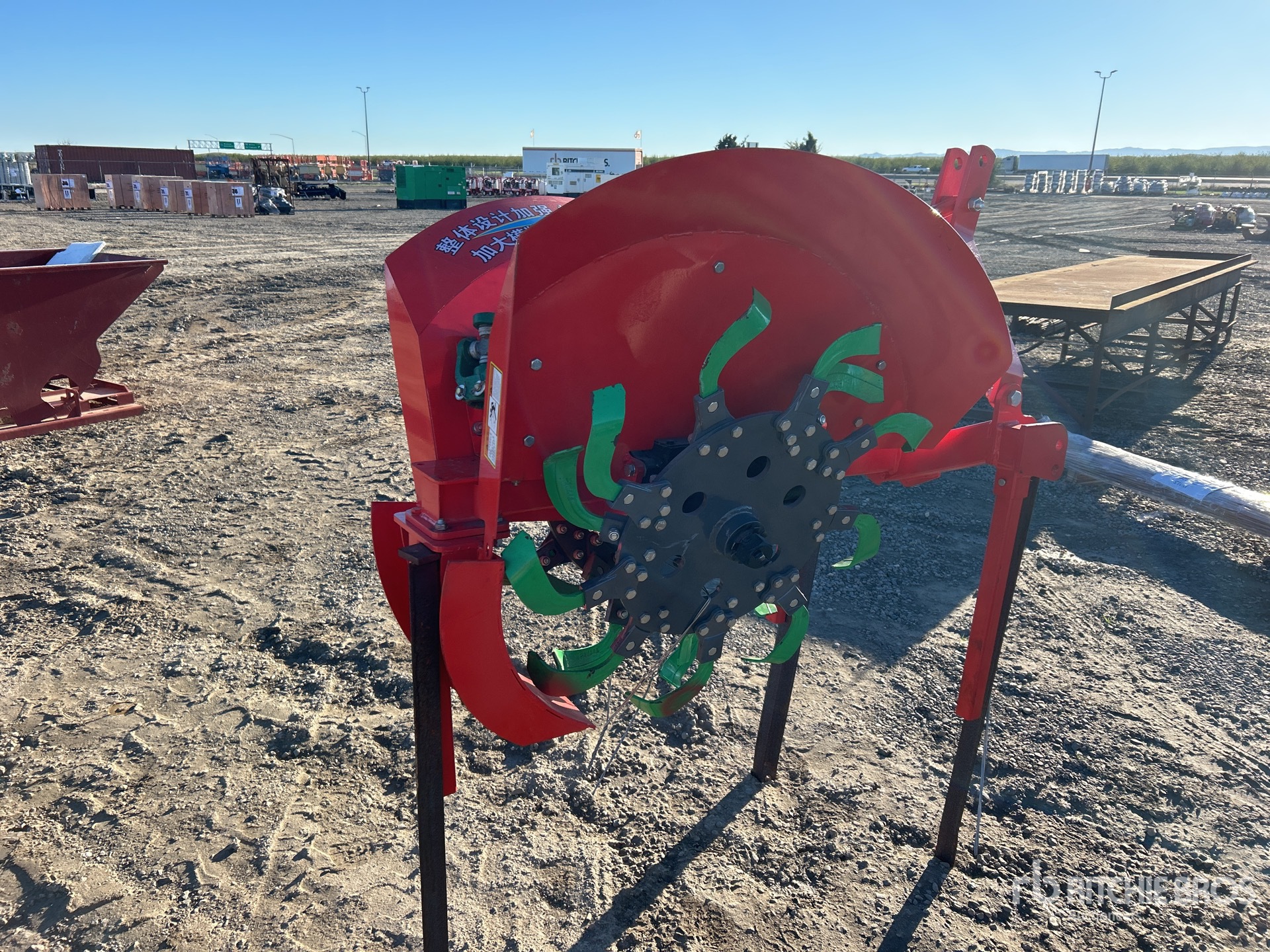 General Appearance with Picture, Right Rear Corner