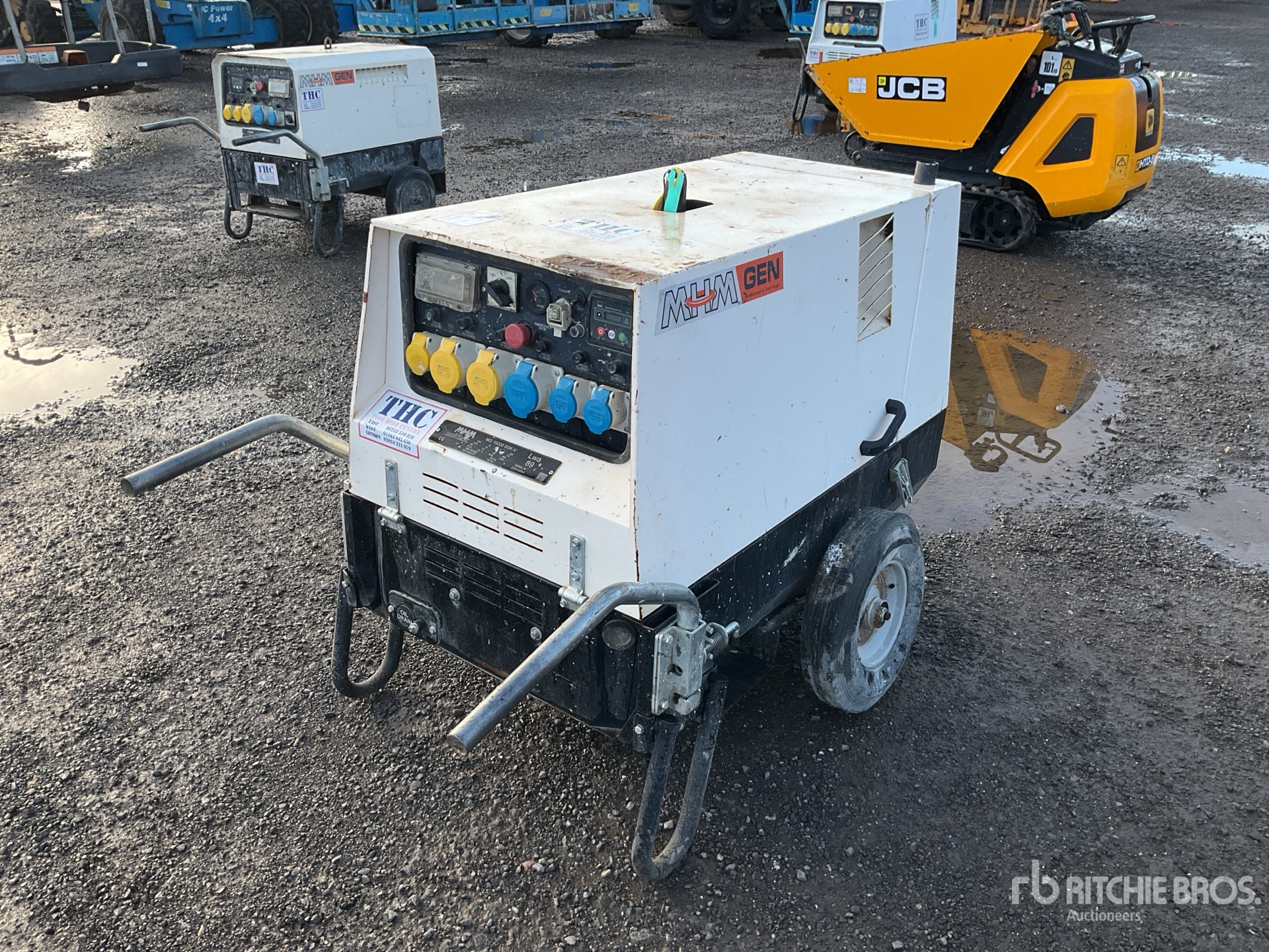 General Appearance with Bild, Ecke vorne links