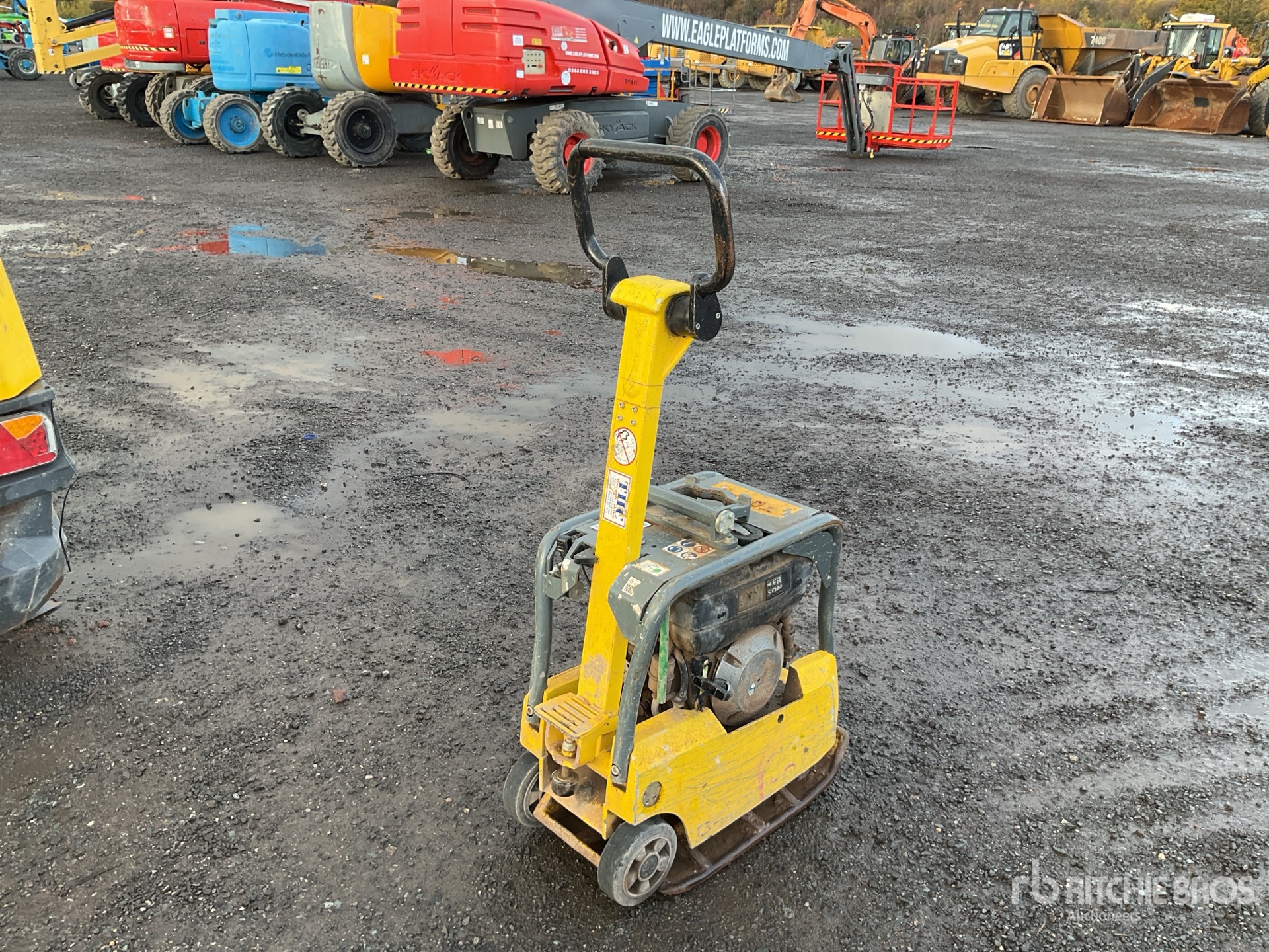 General Appearance with Imagen: esquina trasera derecha