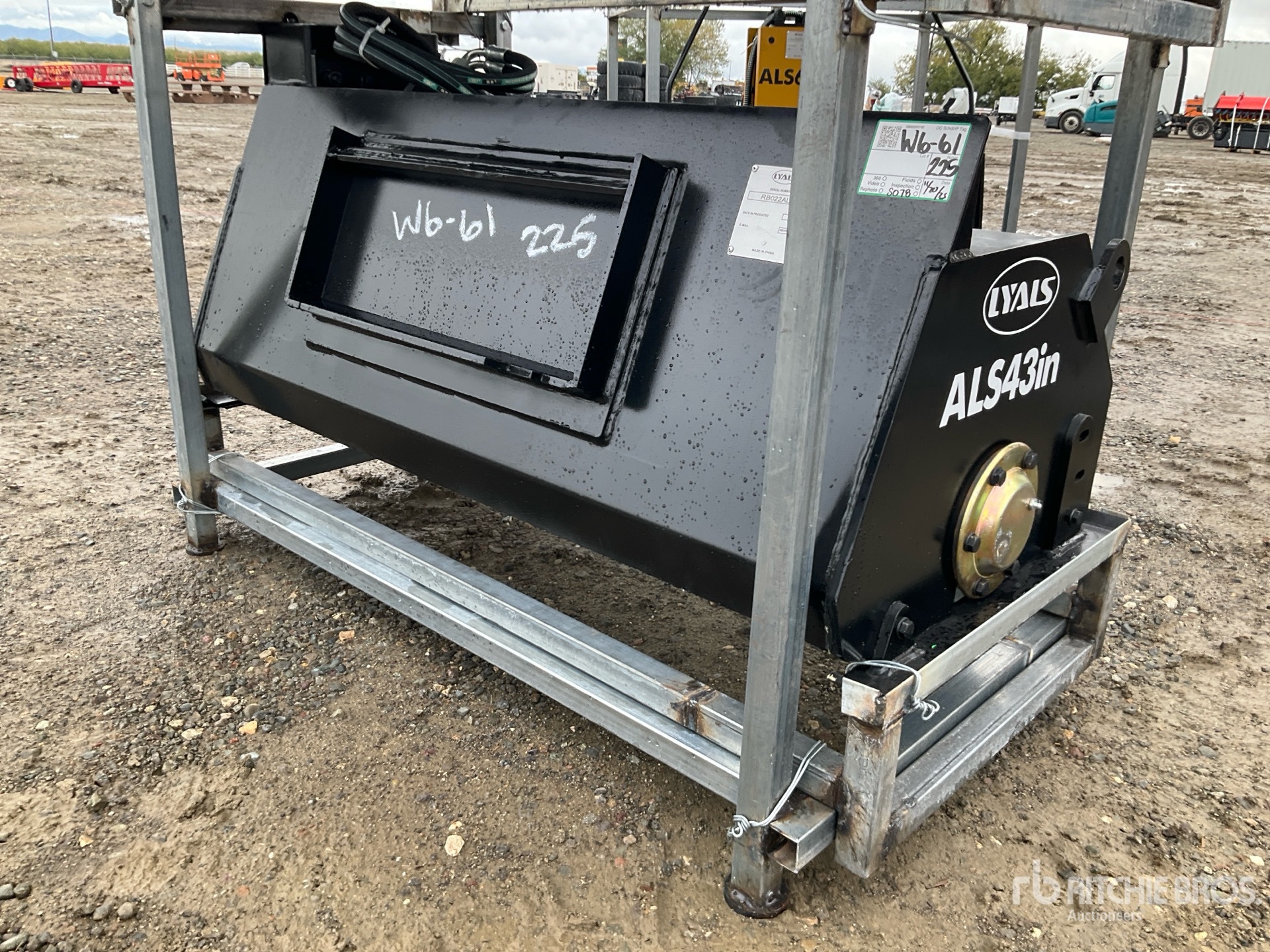 General Appearance with Picture, Left Front Corner