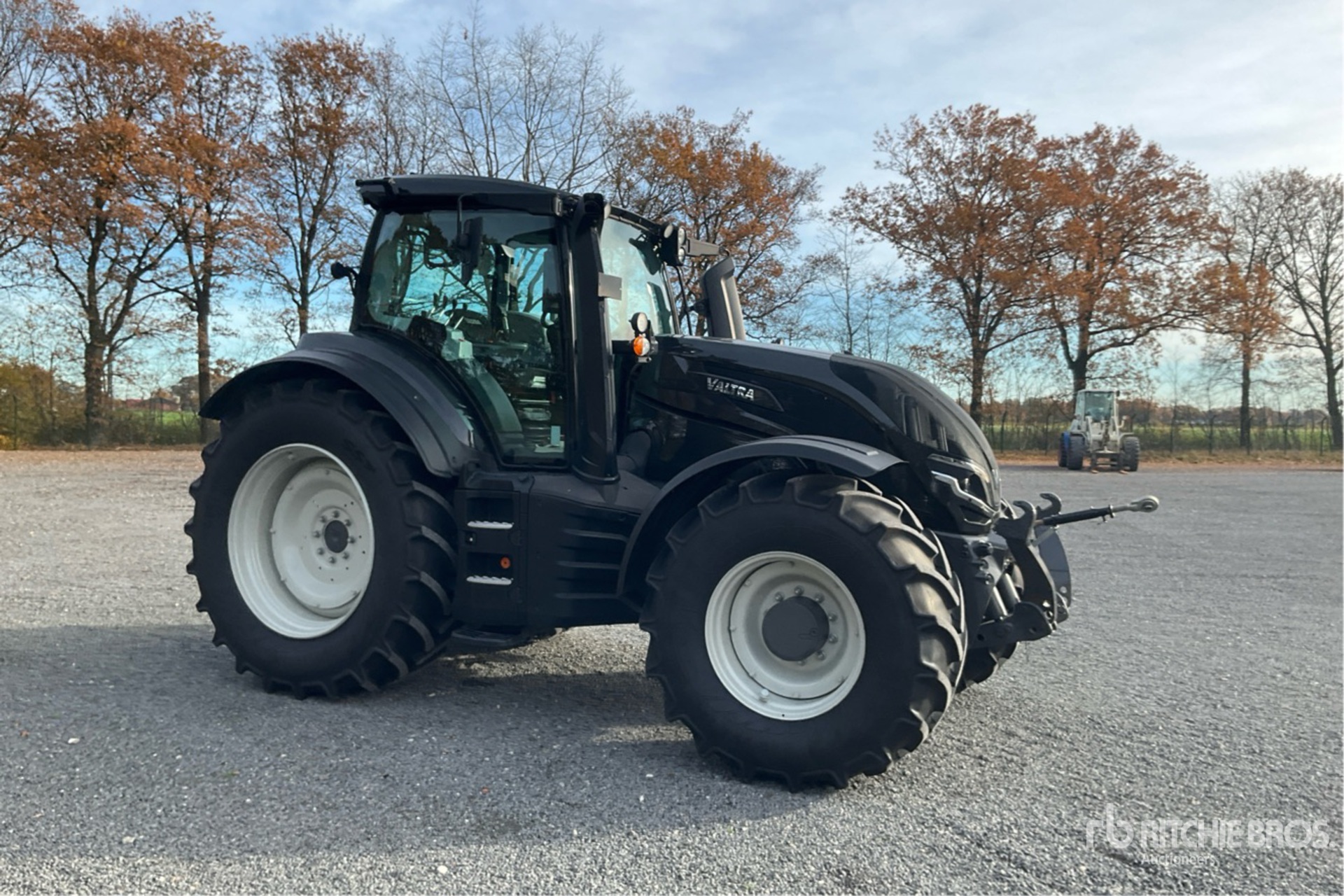 General Appearance with Bild, Ecke vorne rechts