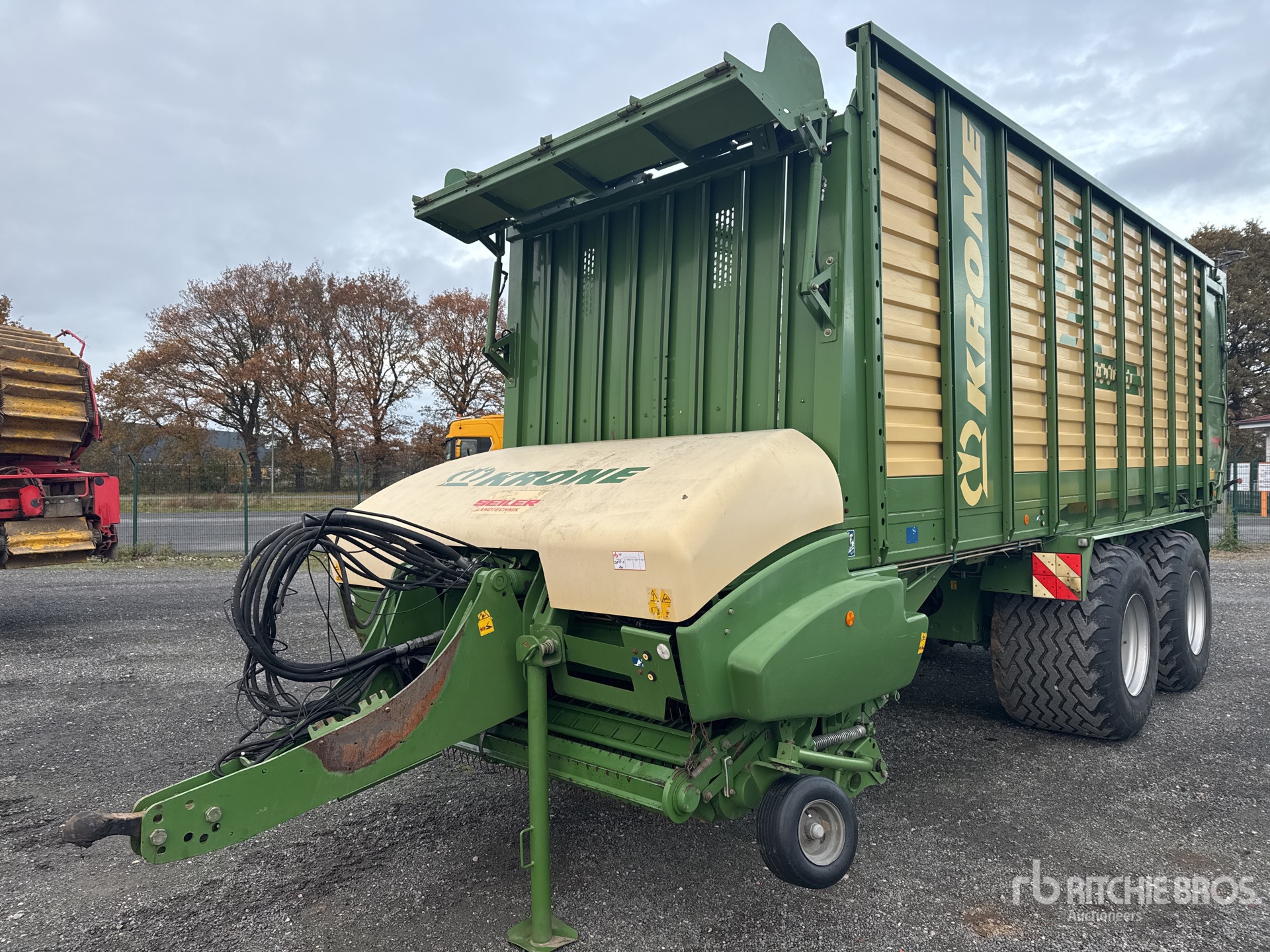 General Appearance with Imagen: esquina delantera izquierda