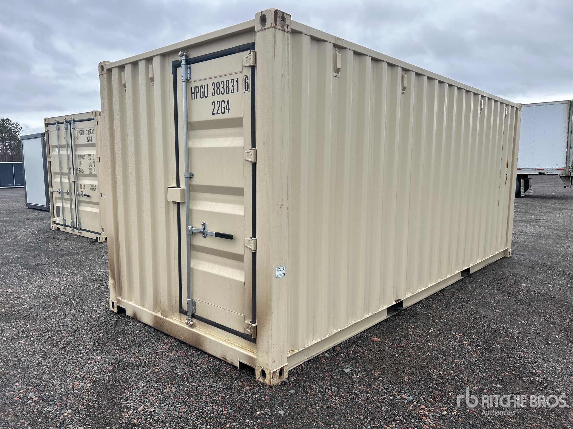 General Appearance with Picture, Right Rear Corner