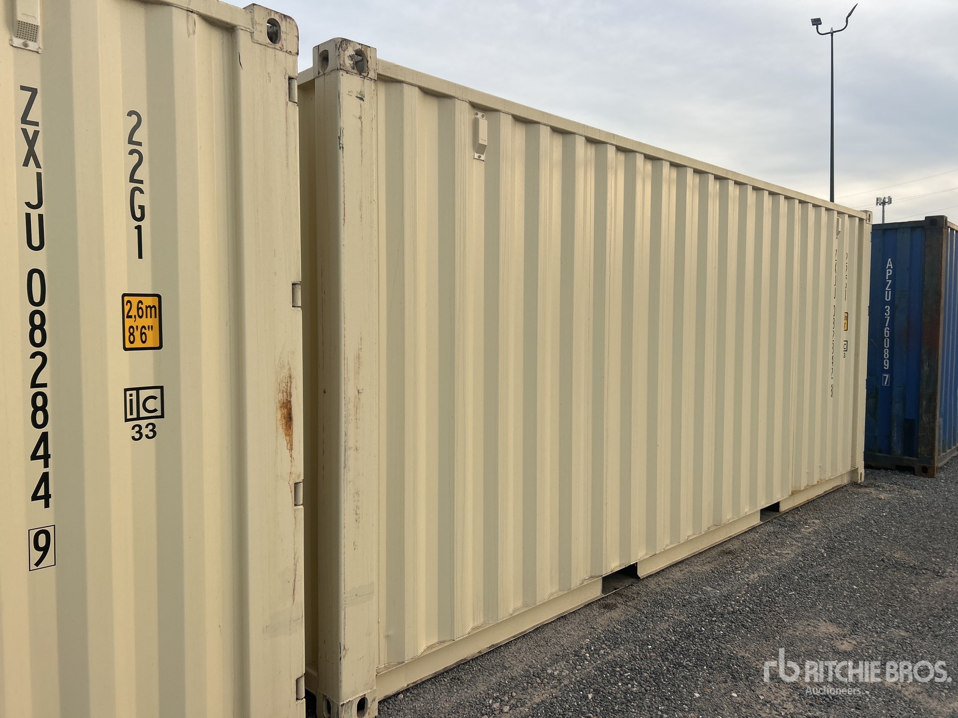 General Appearance with Picture, Left Front Corner