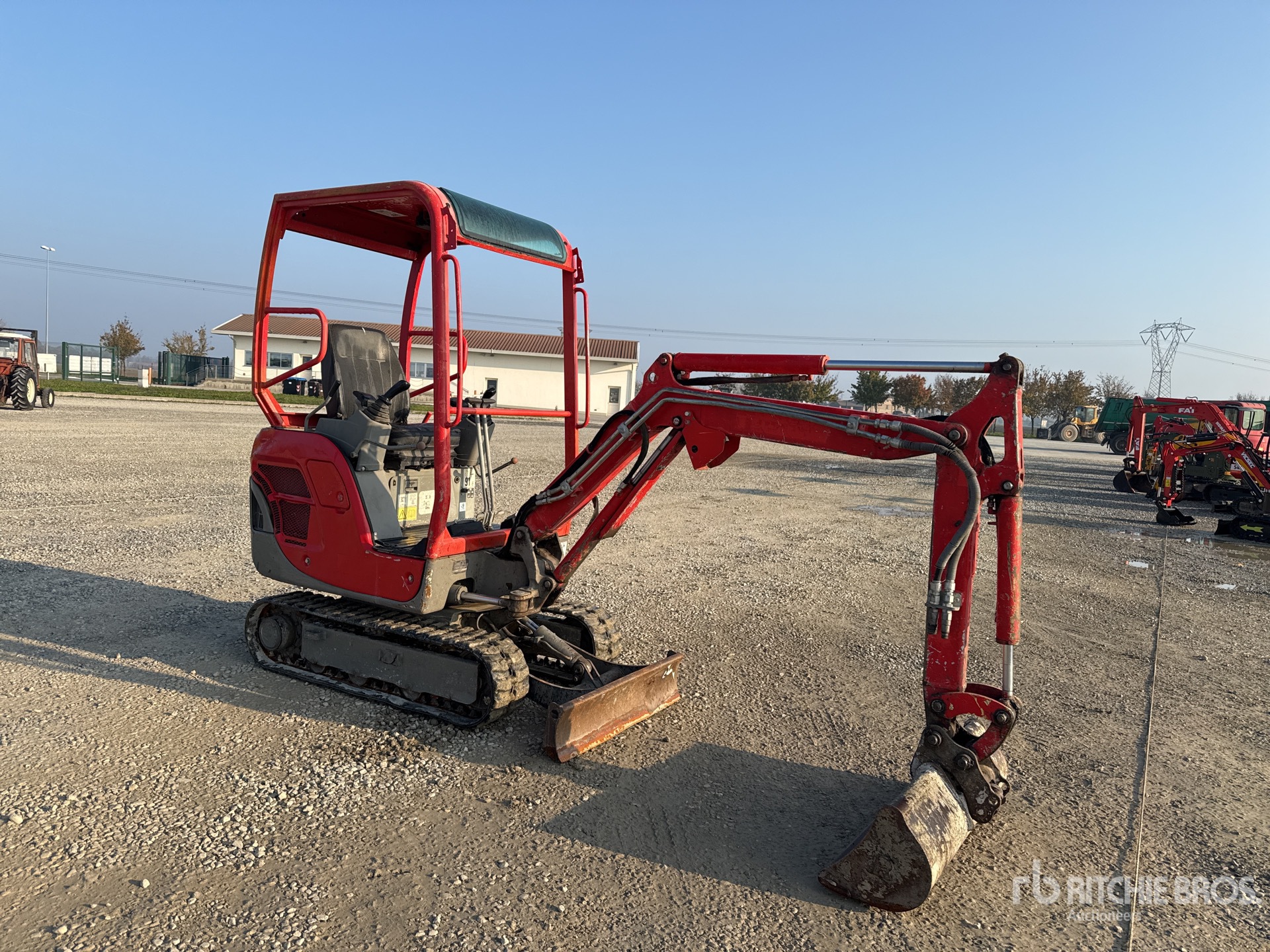 General Appearance with Picture, Right Front Corner