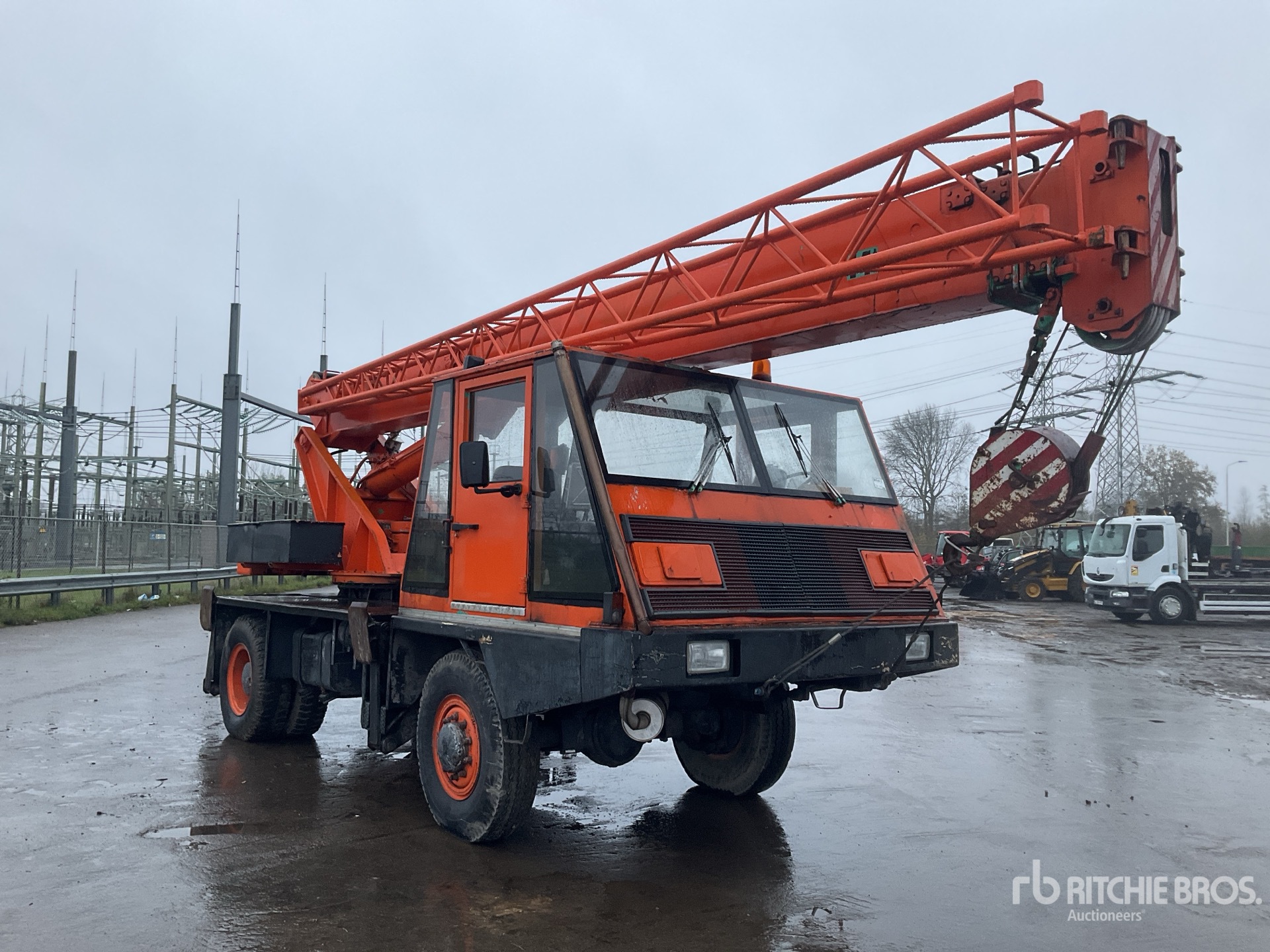 General Appearance with Bild, Ecke vorne rechts