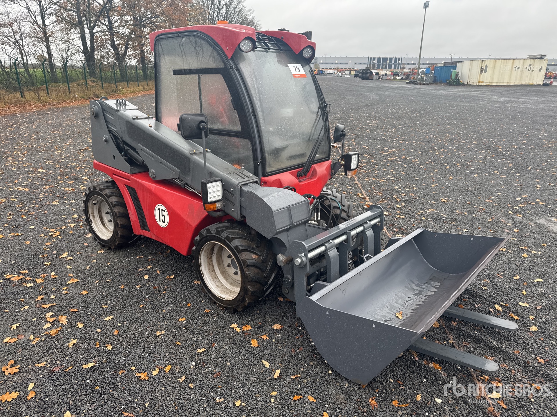 General Appearance with Image, coin avant droit