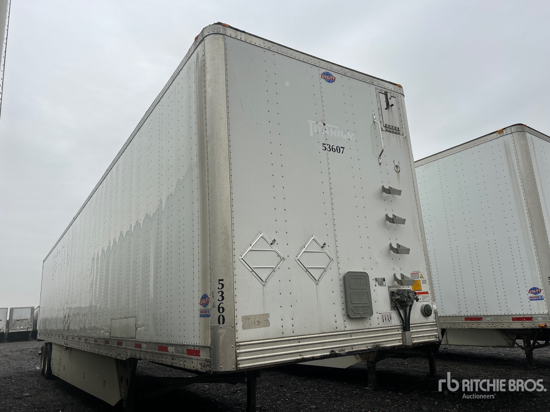 General Appearance with Imagen: esquina delantera derecha