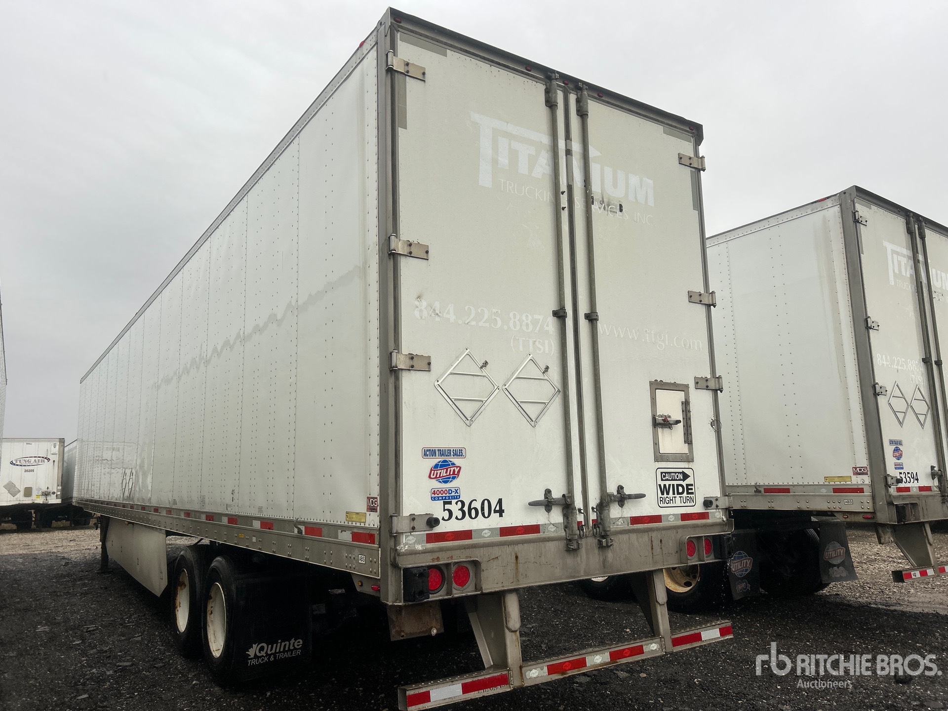 General Appearance with Imagen: esquina trasera izquierda