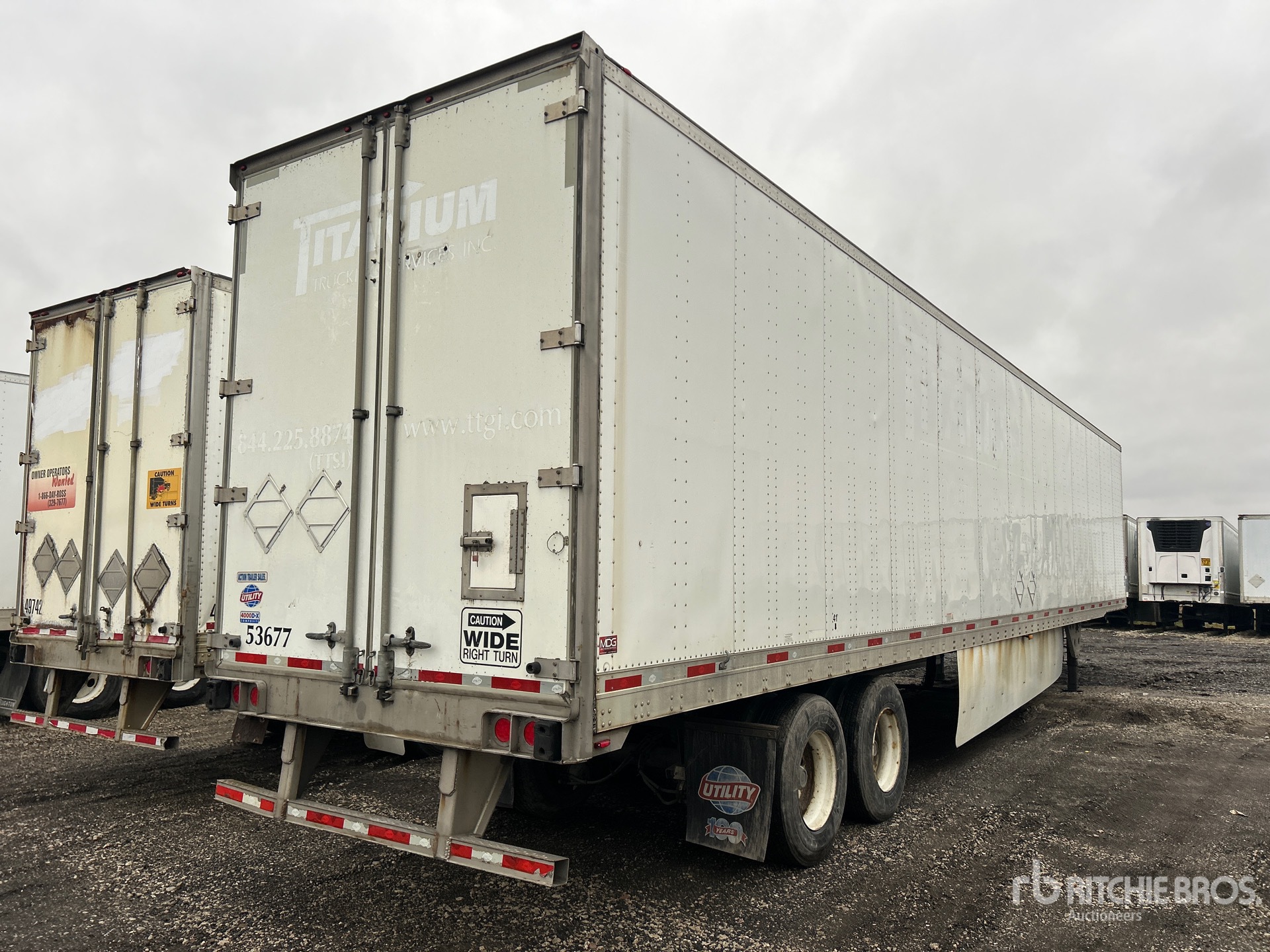 General Appearance with Picture, Right Rear Corner