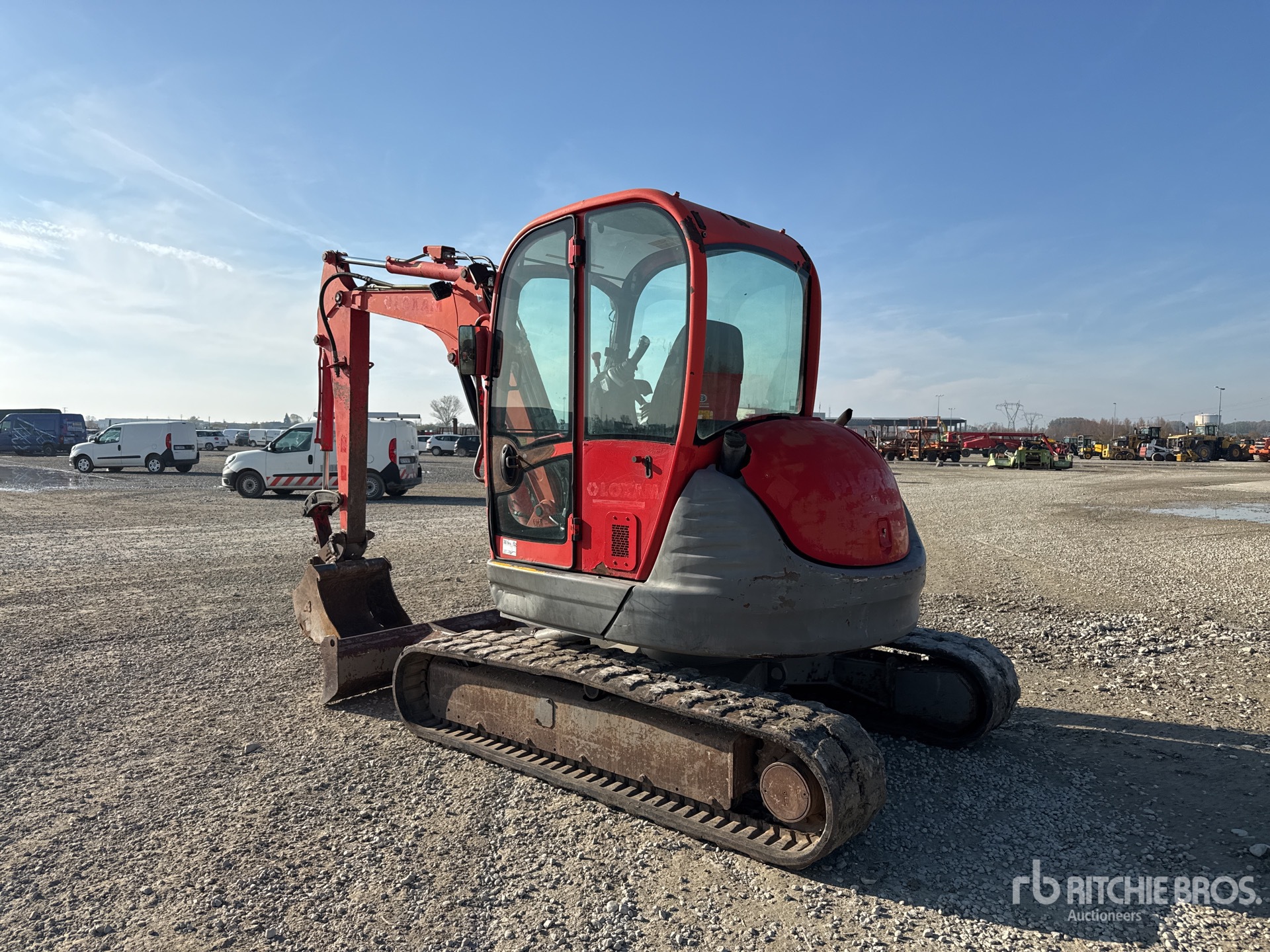 General Appearance with Picture, Left Rear Corner