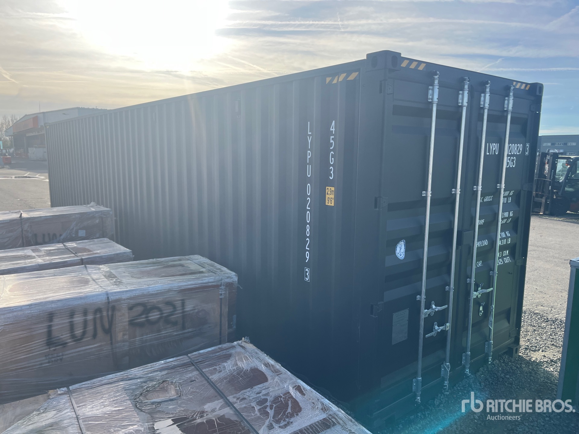 General Appearance with Foto, angolo anteriore destro