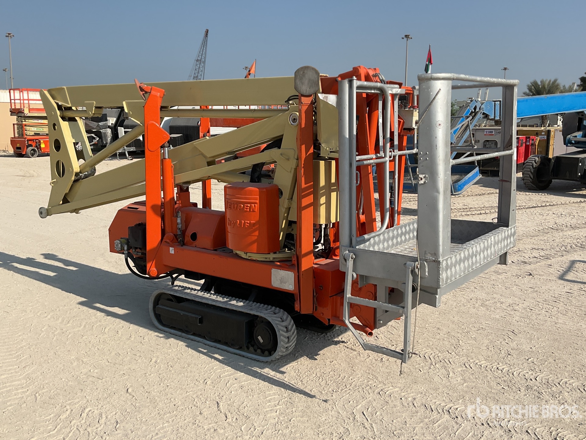 General Appearance with Zdjęcie, prawy górny róg