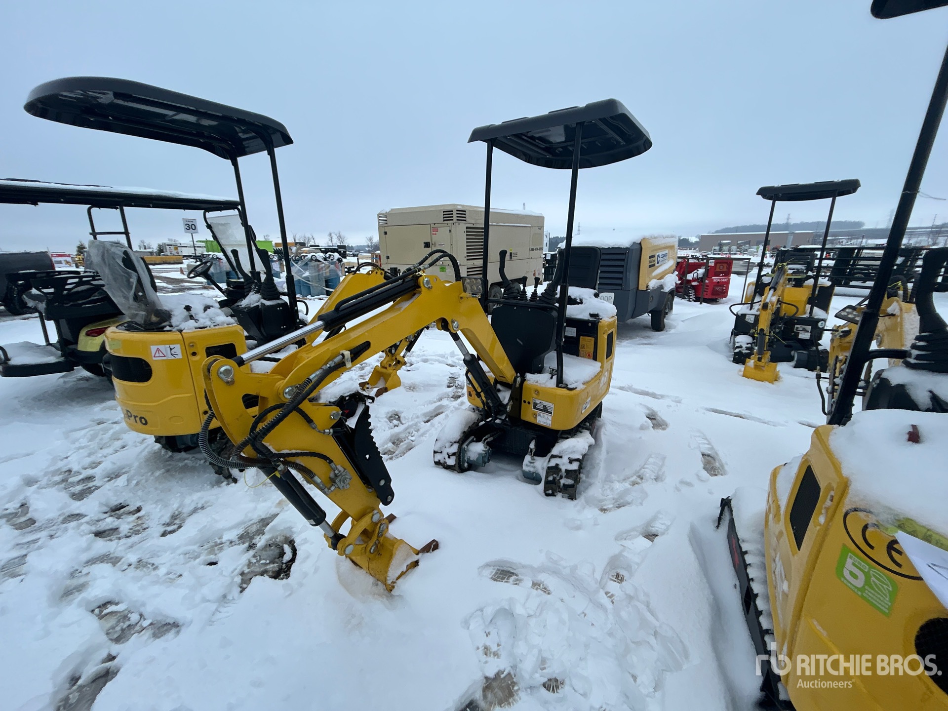 General Appearance with Image, coin avant gauche