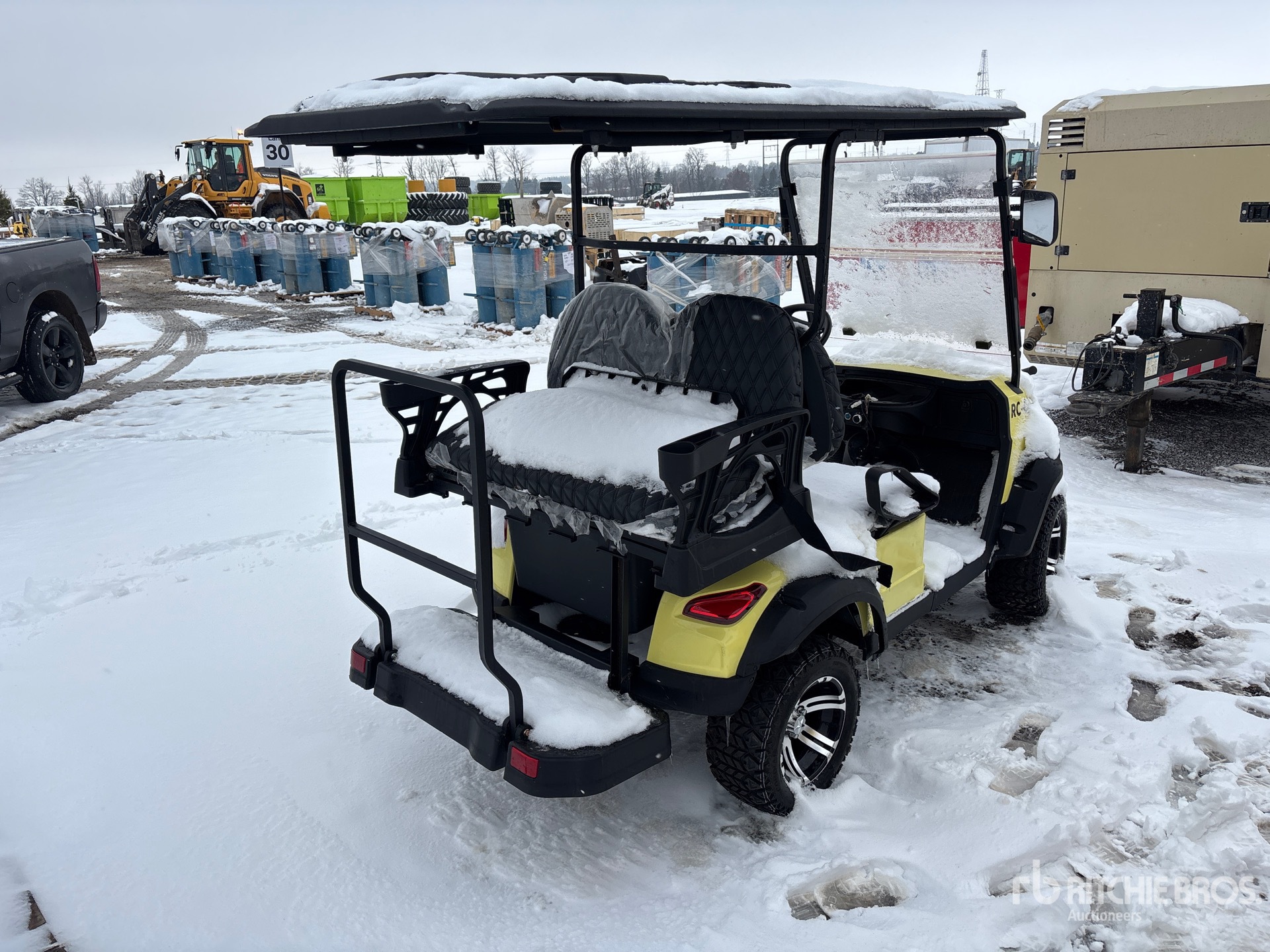 General Appearance with Foto, angolo anteriore sinistro