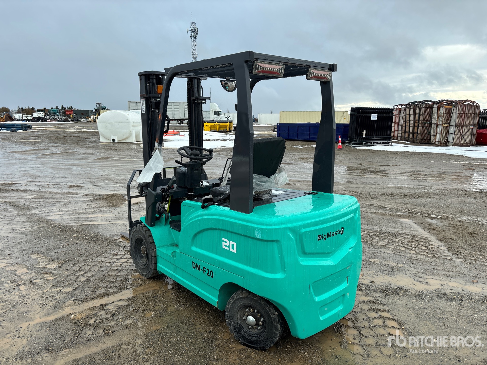 General Appearance with Picture, Left Rear Corner