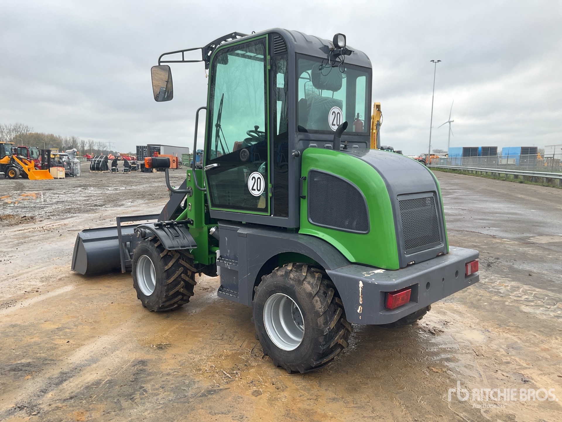 General Appearance with Picture, Left Rear Corner